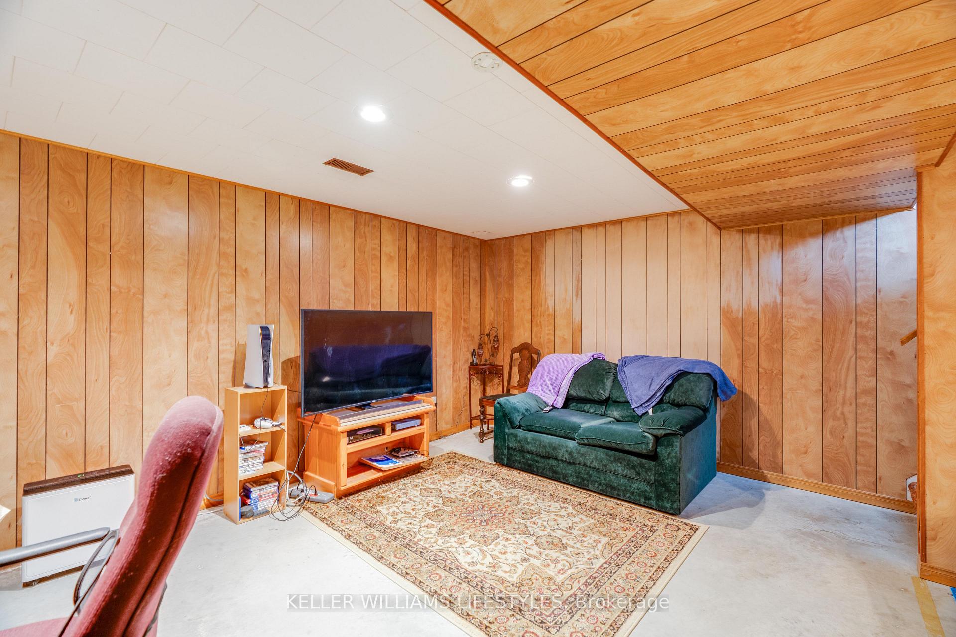 Photo 28 of 288 Carrie Street, Strathroy-Caradoc, NW — HOMEH