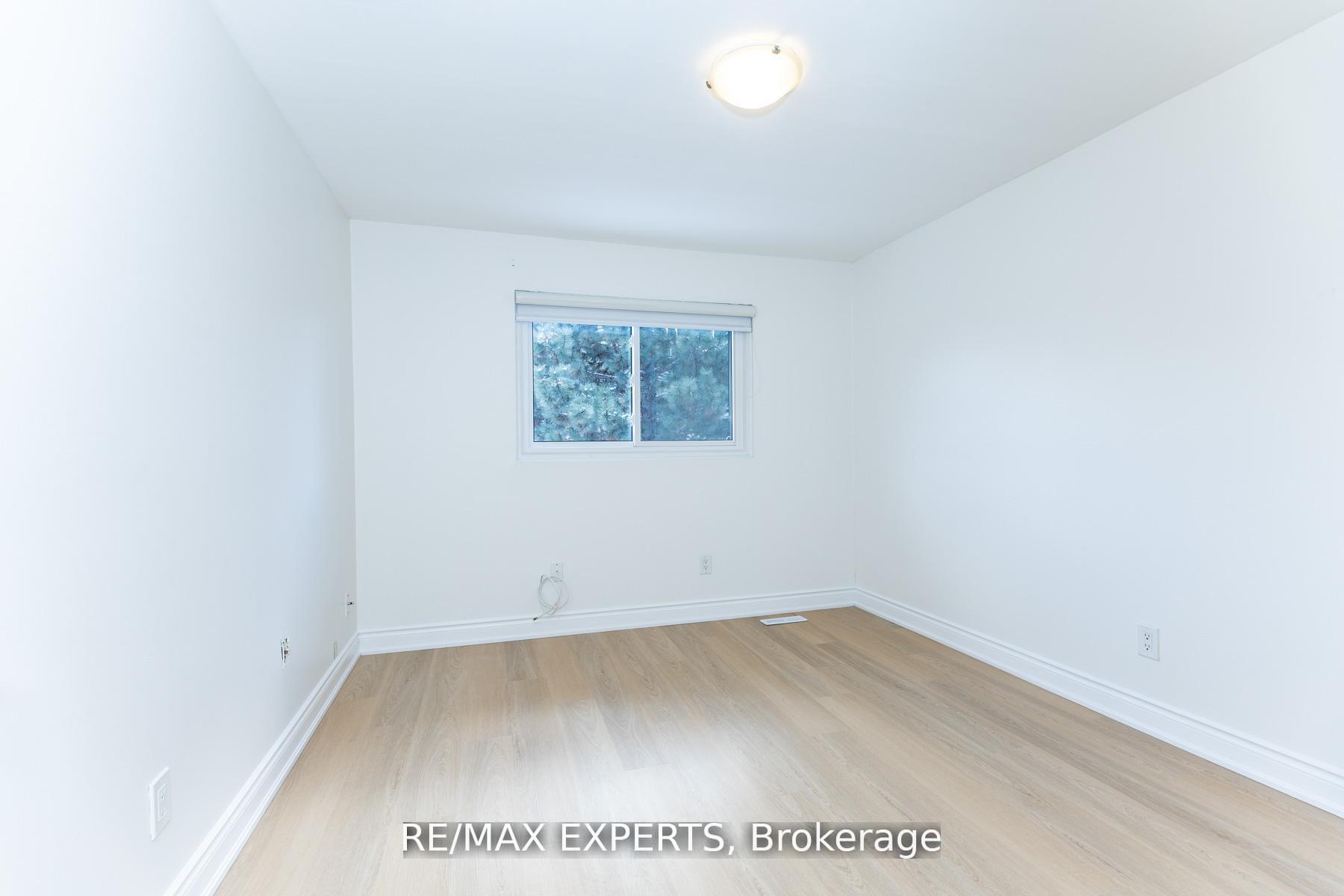 Photo 9 of 31 Carleton Place, Brampton, Bramalea West Industrial — HOMEH