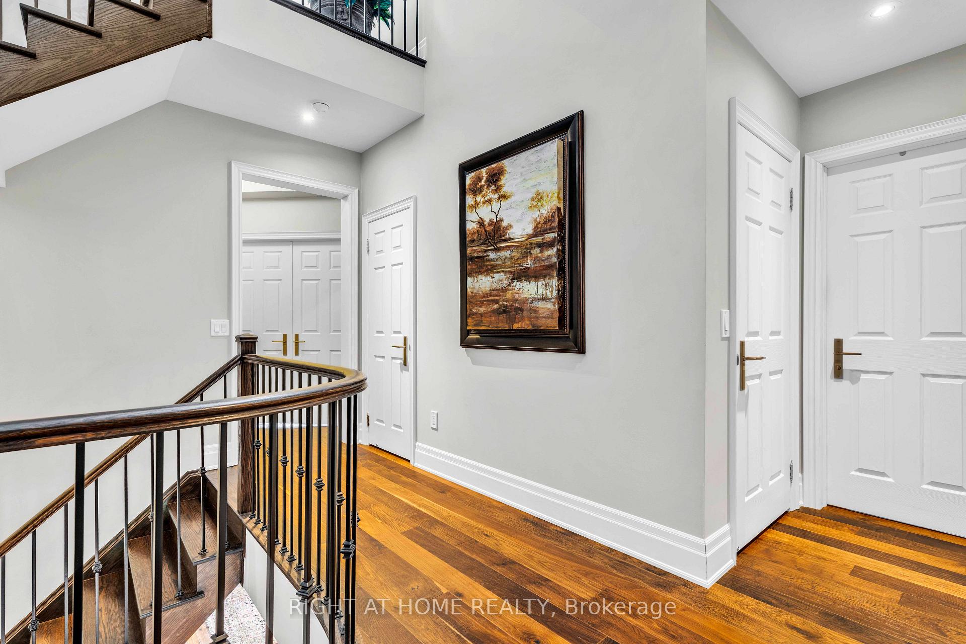 Photo 23 of 184 Dorval Drive, Oakville, West — HOMEH