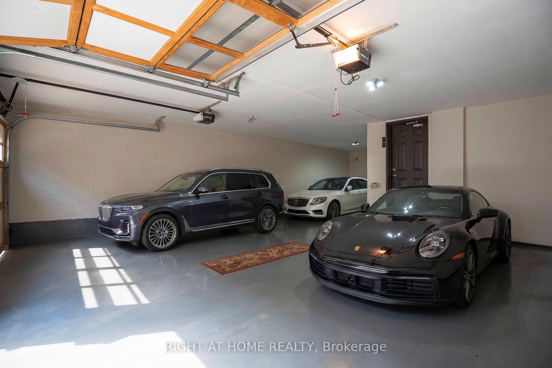 Photo 27 of 184 Dorval Drive, Oakville, West — HOMEH