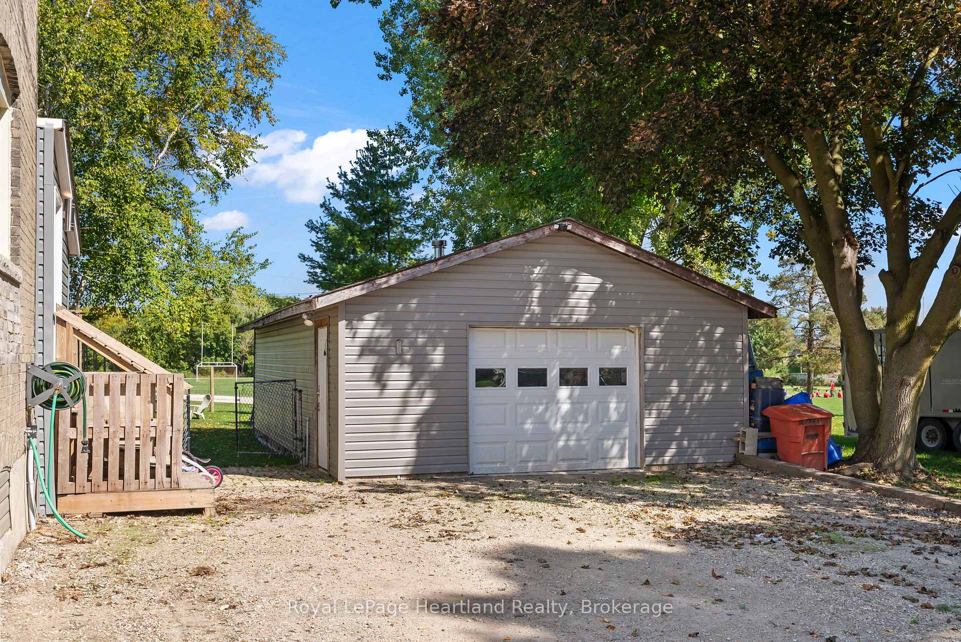 Photo 6 of 555 Raglan Street, Minto — HOMEH