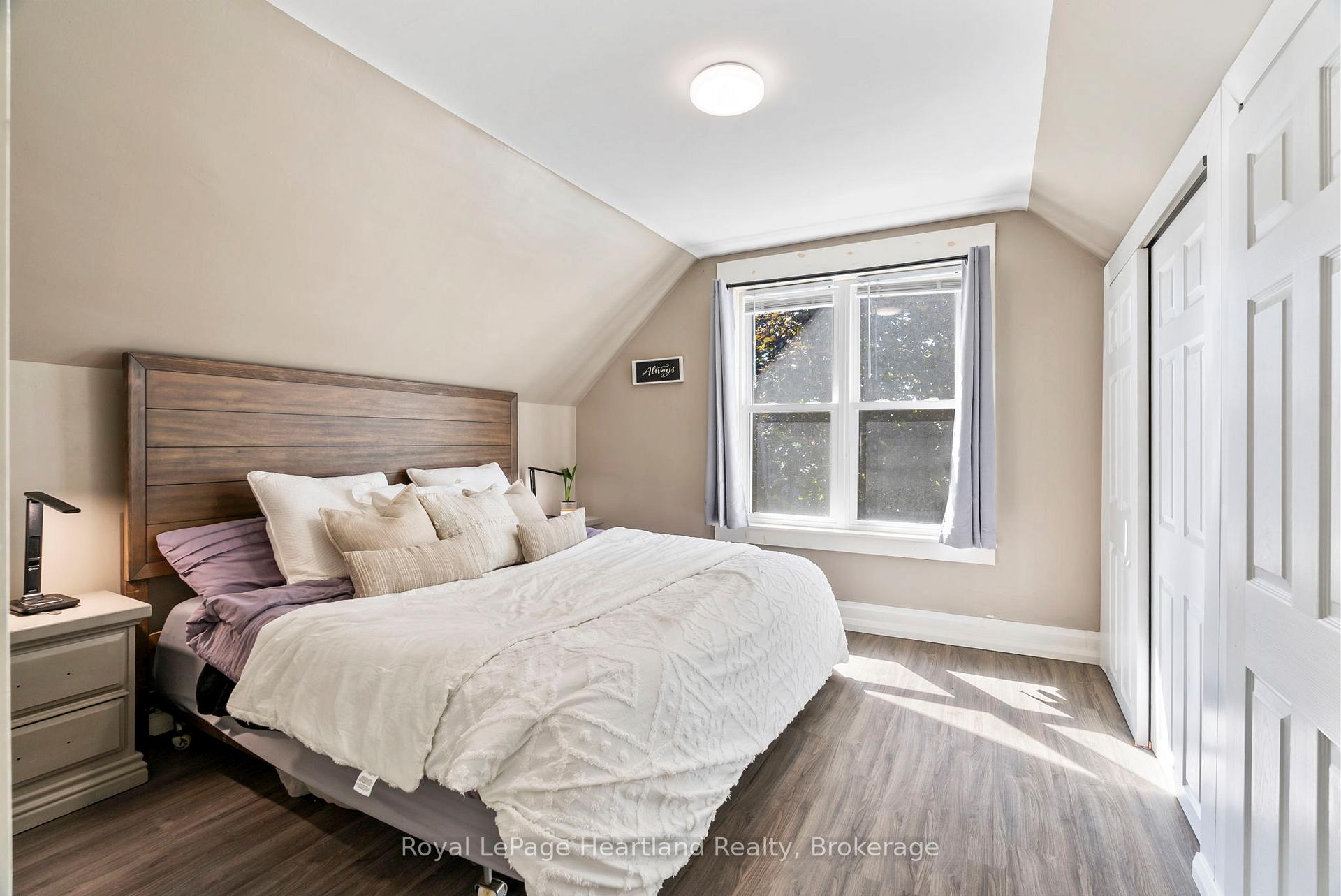 Photo 21 of 555 Raglan Street, Minto — HOMEH