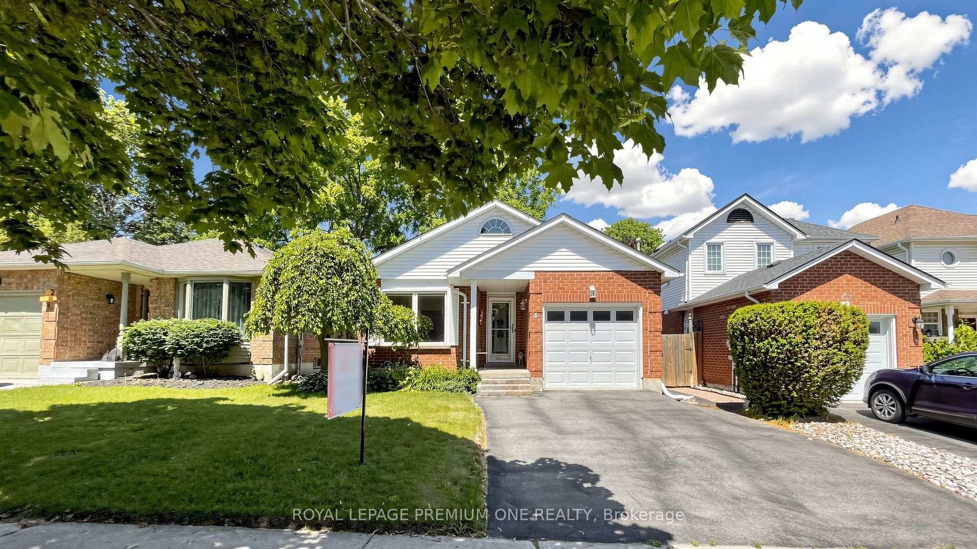 Photo 1 of 4 Prout Drive, Clarington, Bowmanville — HOMEH