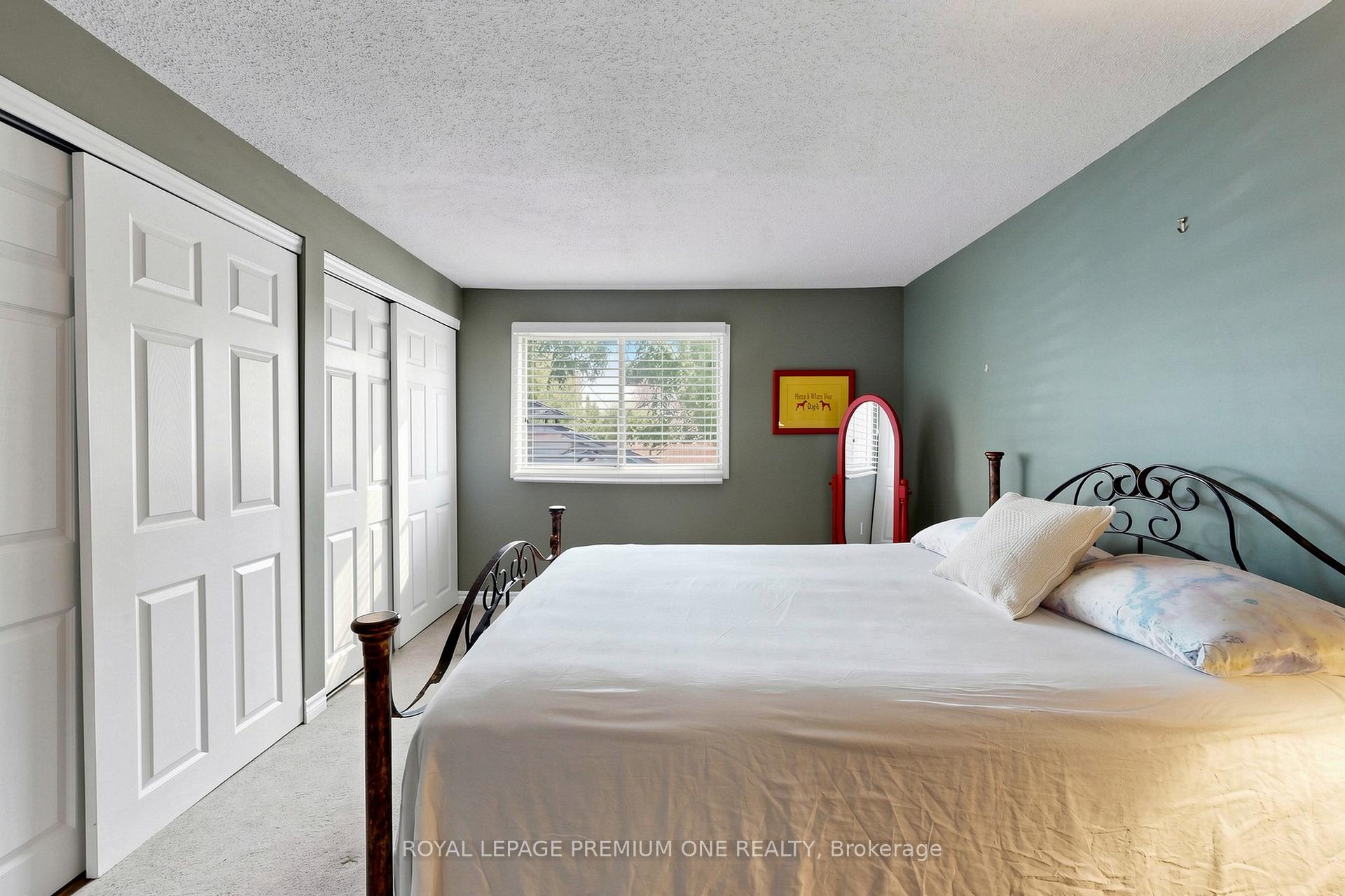 Photo 11 of 4 Prout Drive, Clarington, Bowmanville — HOMEH