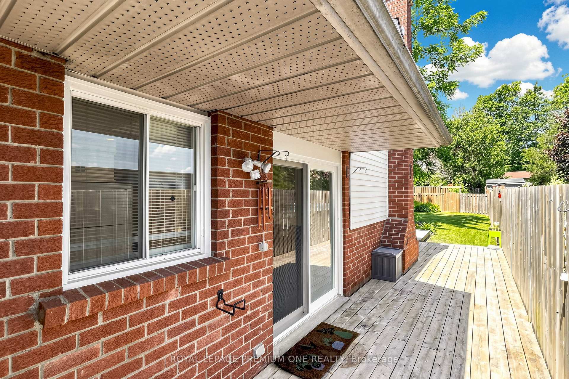 Photo 23 of 4 Prout Drive, Clarington, Bowmanville — HOMEH