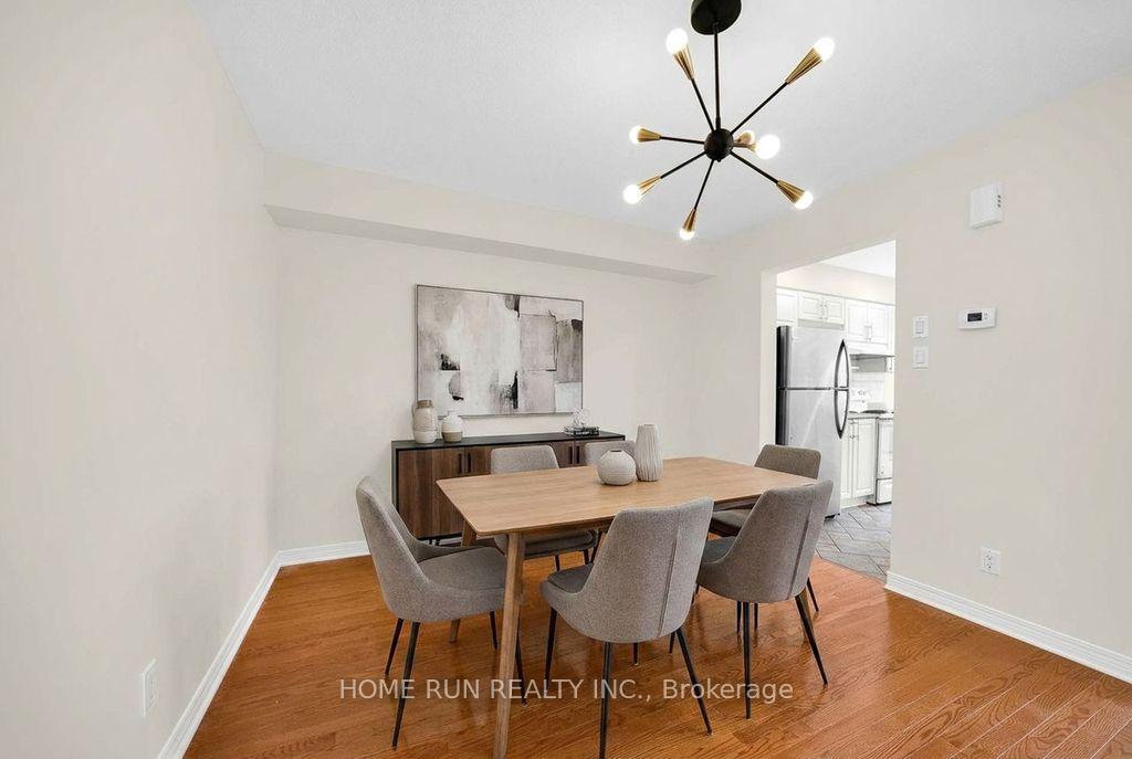 Photo 9 of 102 Kimberwick Crescent, Ottawa, Quinterra — HOMEH