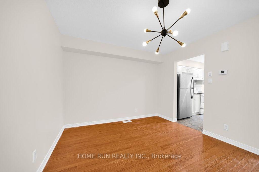 Photo 10 of 102 Kimberwick Crescent, Ottawa, Quinterra — HOMEH