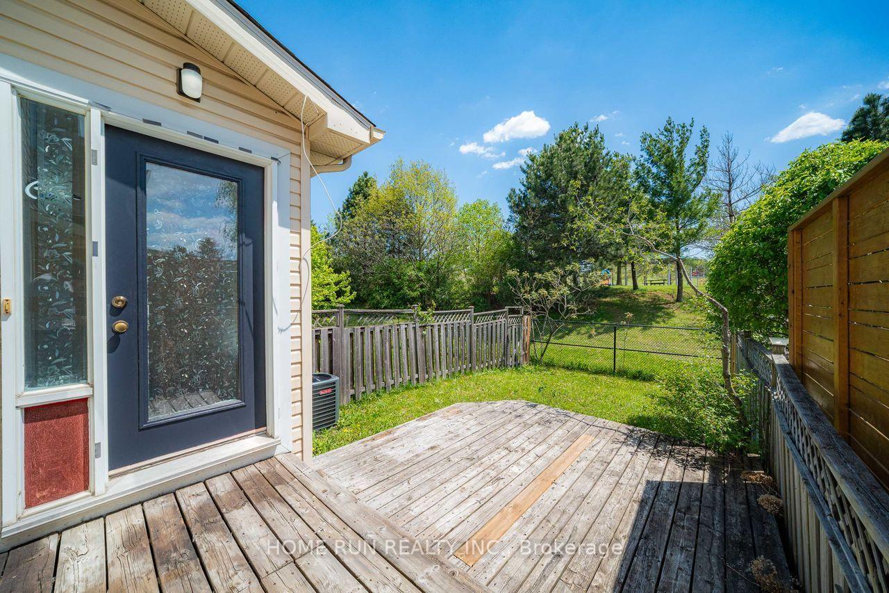 Photo 36 of 102 Kimberwick Crescent, Ottawa, Quinterra — HOMEH