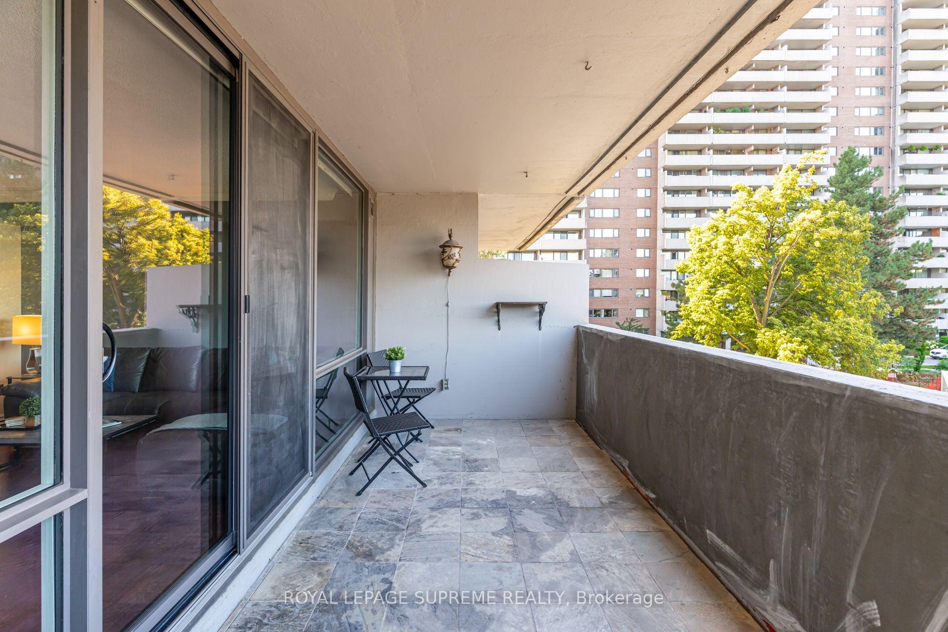 Photo 38 of Unit 305, 250 Scarlett Road, Toronto, Rockcliffe-Smythe — HOMEH