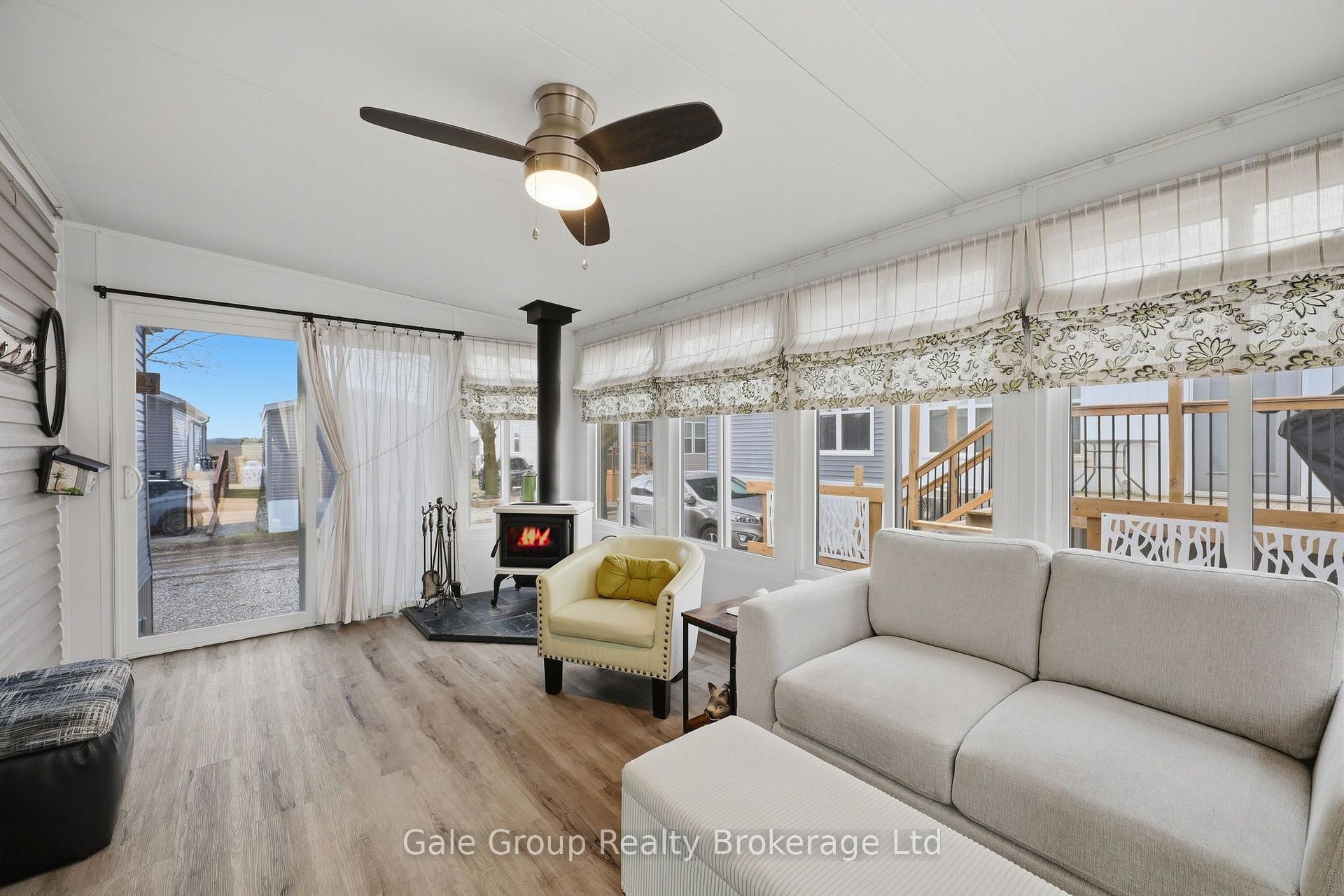 Photo 6 of Unit 606, 99 Fourth Conc Road, Brant, Burford — HOMEH