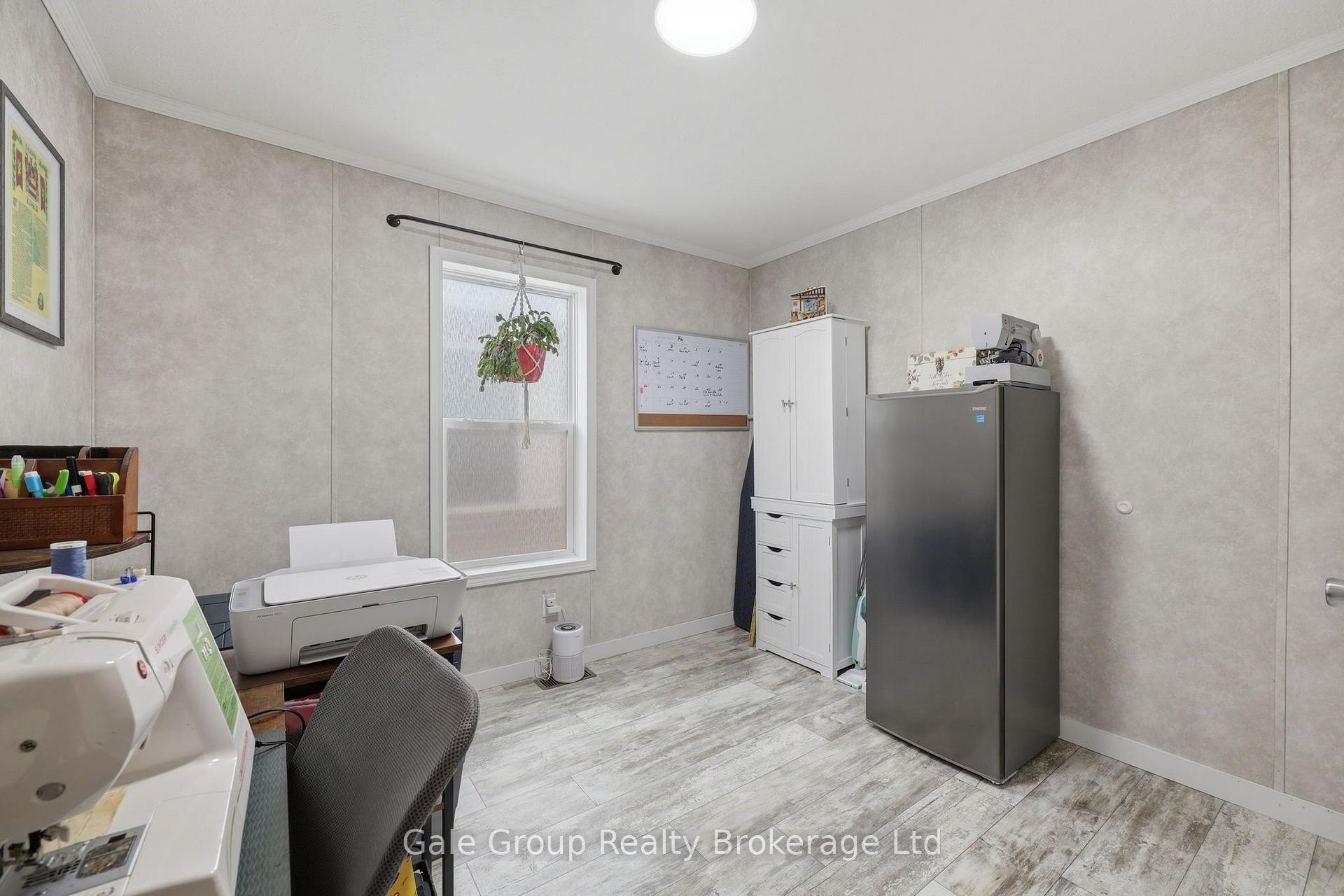 Photo 29 of Unit 606, 99 Fourth Conc Road, Brant, Burford — HOMEH