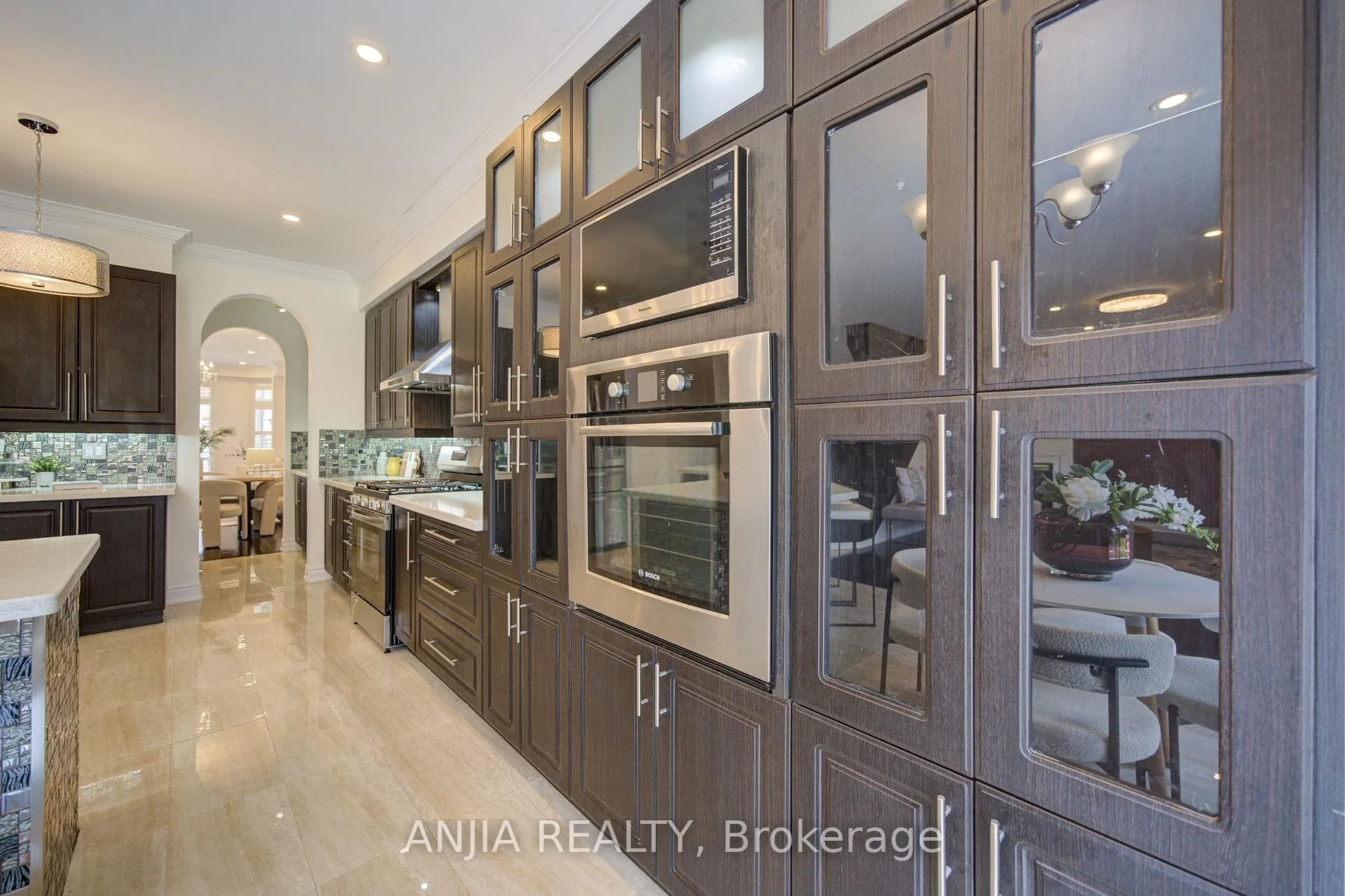 Photo 19 of 23 Appleview Road, Markham, Greensborough — HOMEH