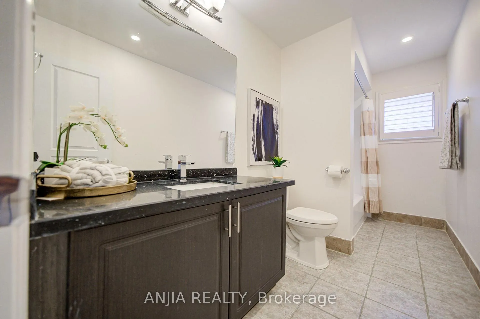 Photo 30 of 23 Appleview Road, Markham, Greensborough — HOMEH