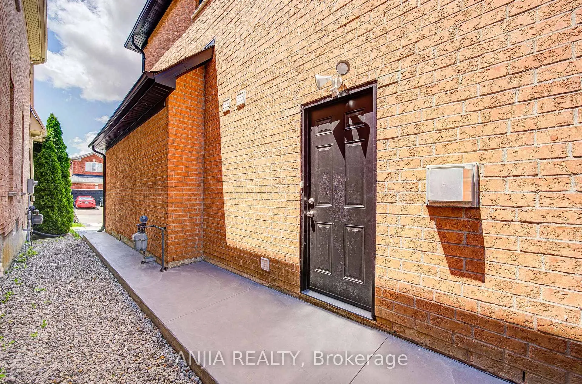 Photo 37 of 23 Appleview Road, Markham, Greensborough — HOMEH