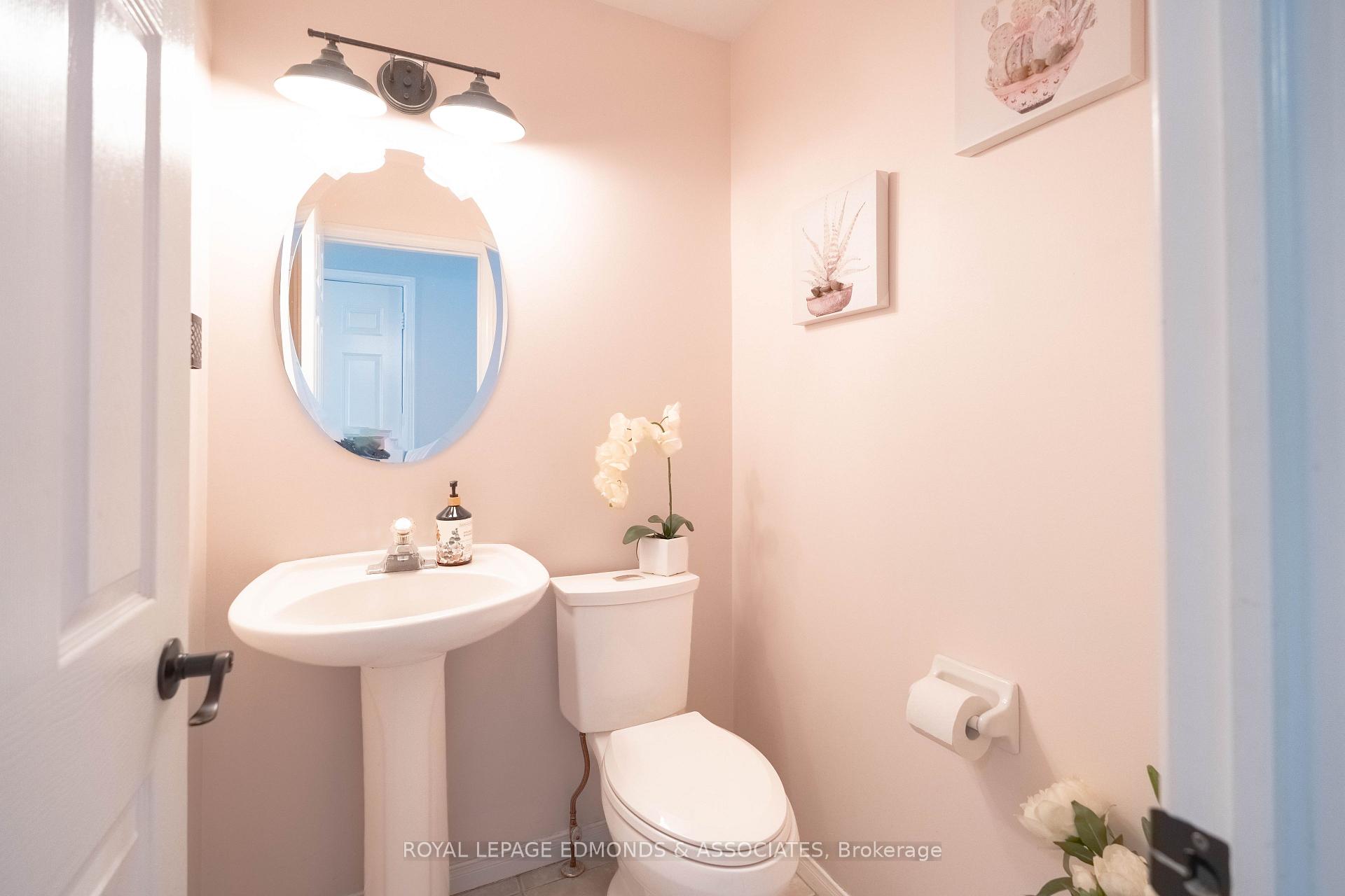 Photo 13 of Unit 37, 565 Rymal Road E, Hamilton, Butler — HOMEH