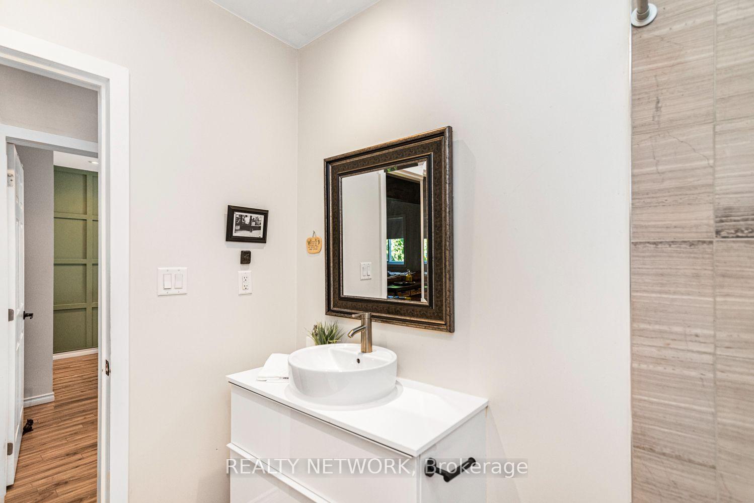 Photo 30 of 134 Erie Avenue, Hamilton, Stinson — HOMEH