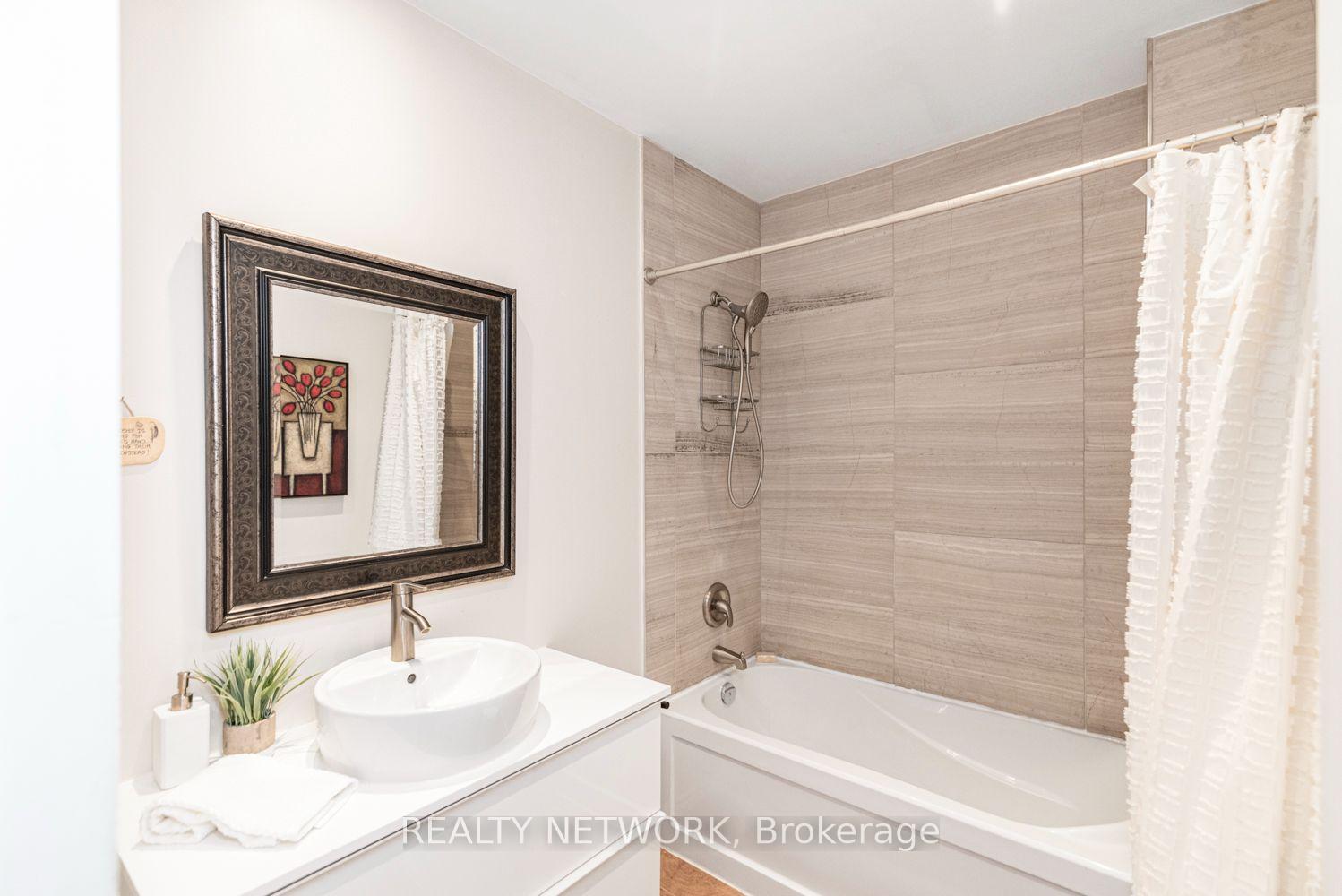 Photo 31 of 134 Erie Avenue, Hamilton, Stinson — HOMEH