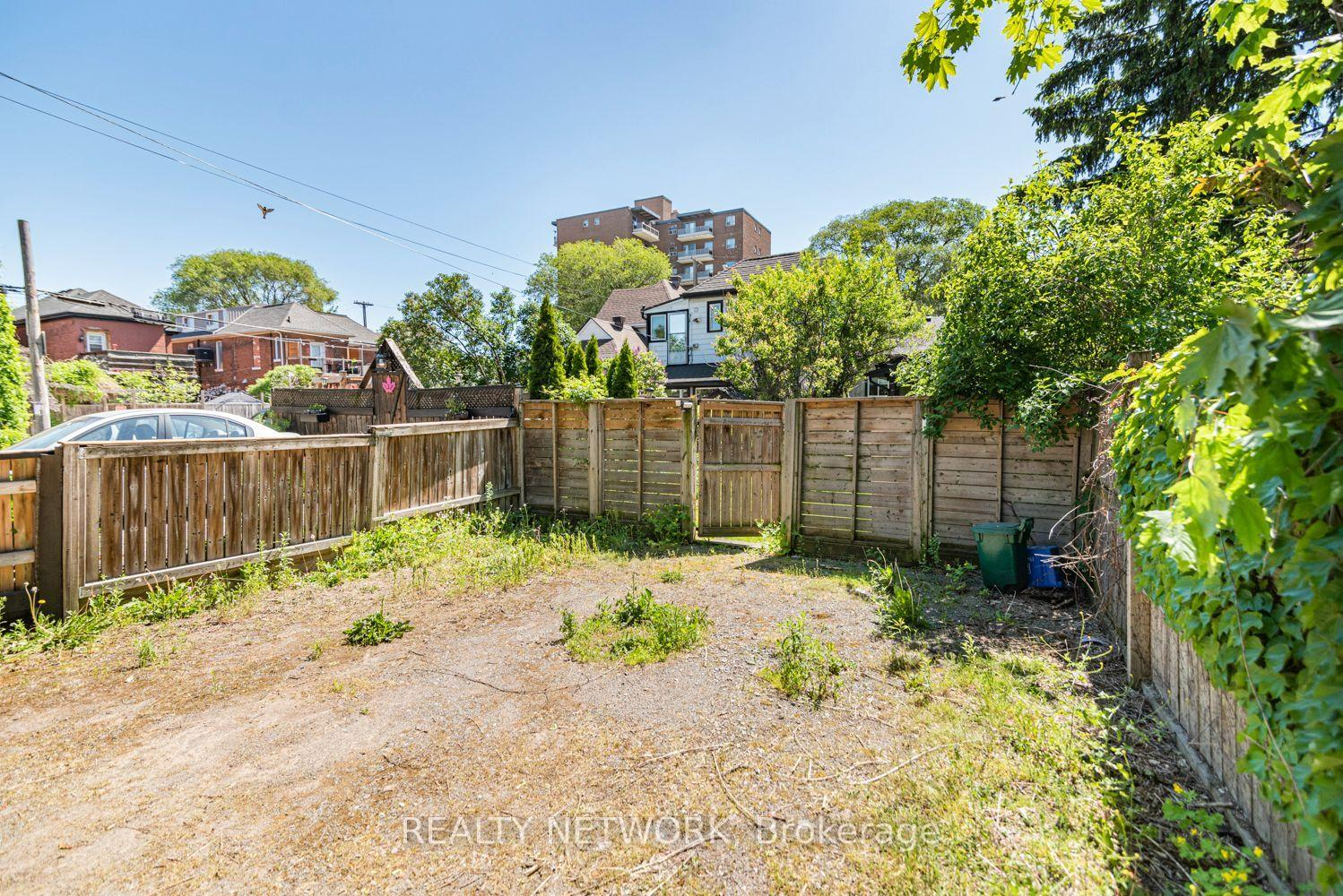 Photo 37 of 134 Erie Avenue, Hamilton, Stinson — HOMEH