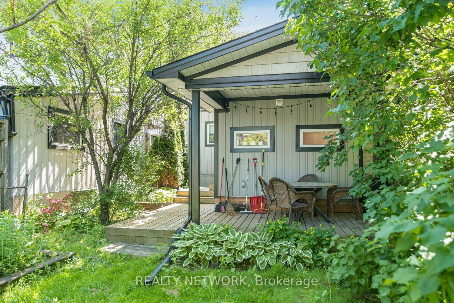 Photo 39 of 134 Erie Avenue, Hamilton, Stinson — HOMEH