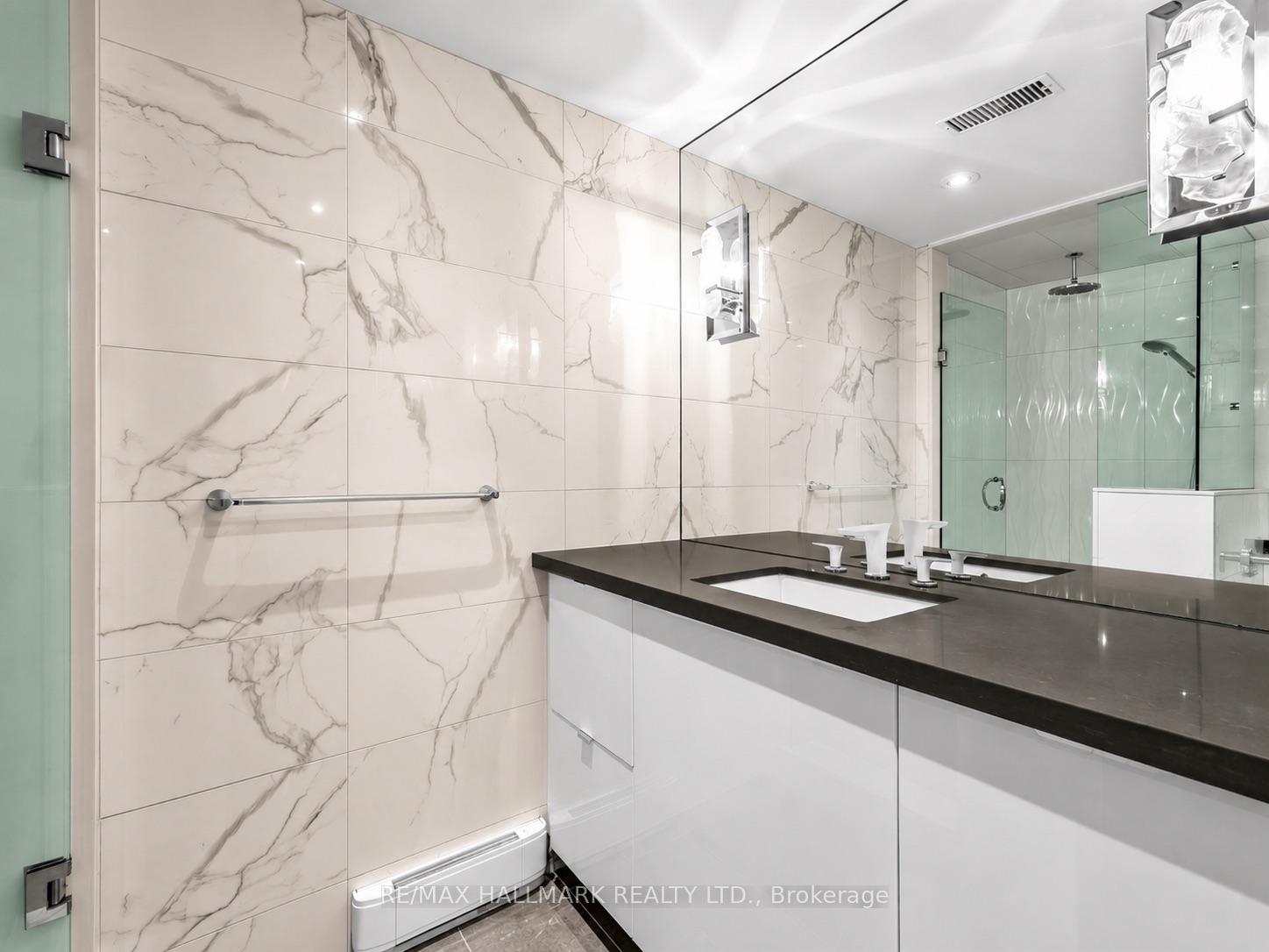 Photo 27 of Unit Ph15, 20 Glebe Road W, Toronto, Yonge-Eglinton — HOMEH
