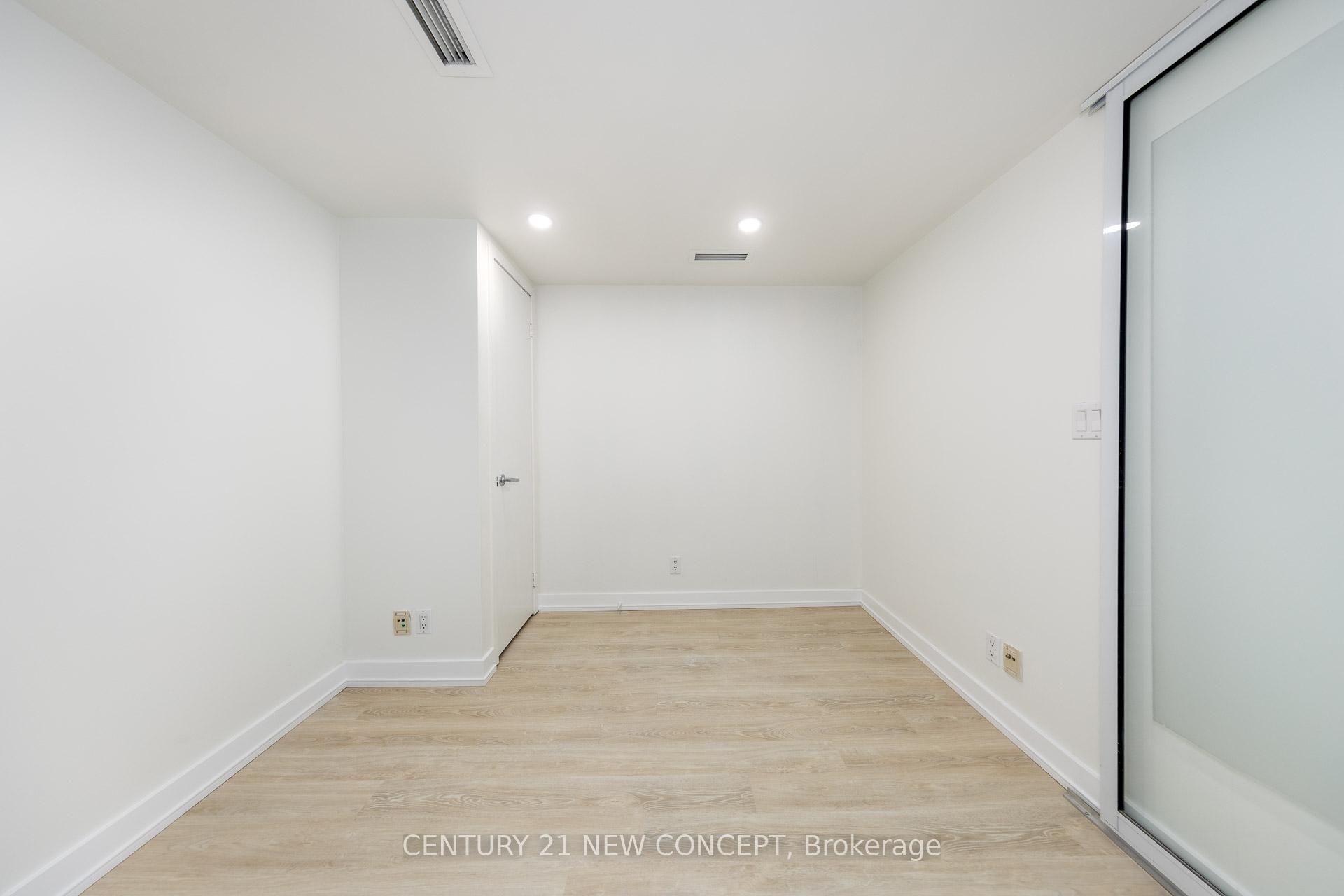 Photo 8 of Unit 501, 381 Front Street W, Toronto, Waterfront Communities — HOMEH
