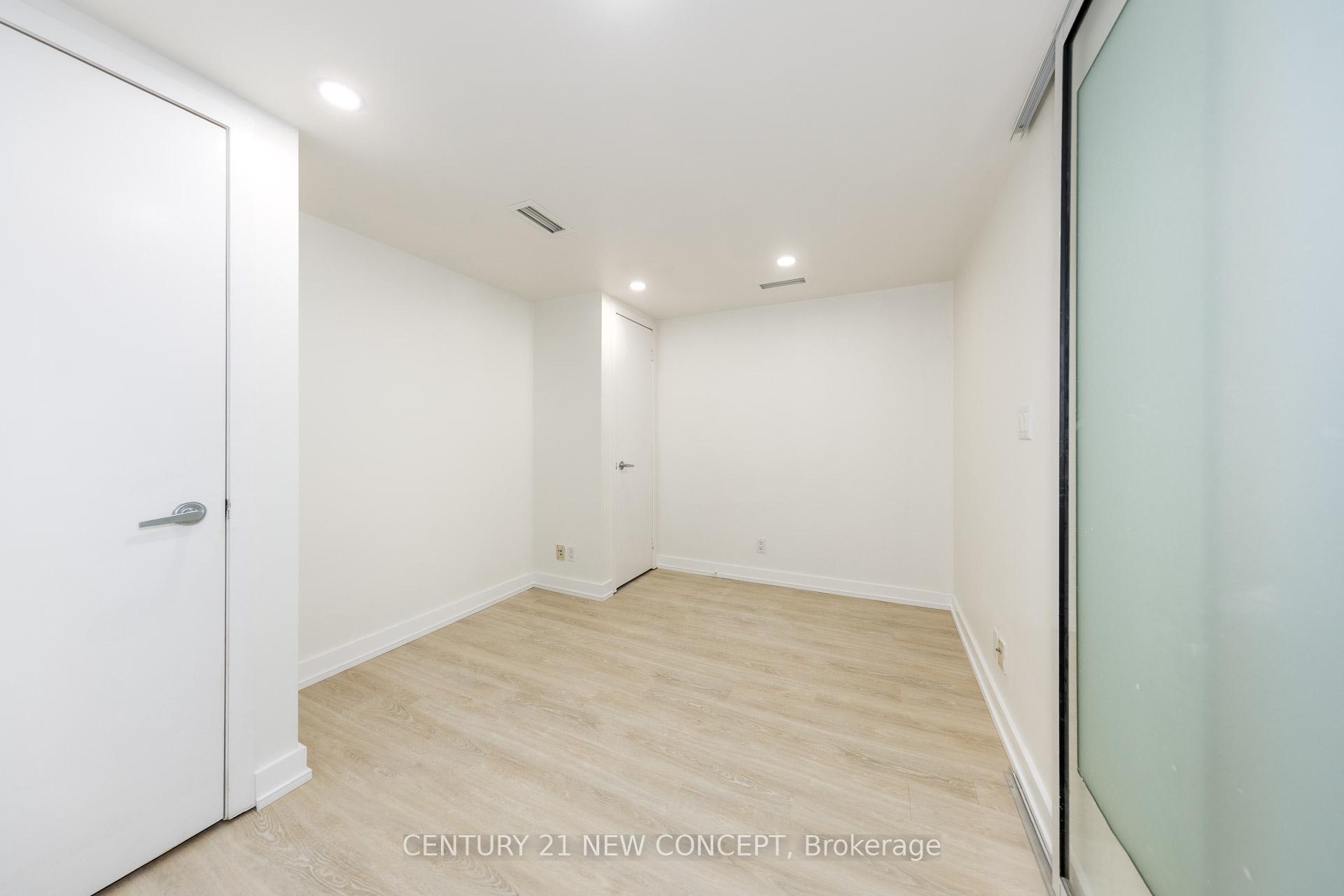 Photo 10 of Unit 501, 381 Front Street W, Toronto, Waterfront Communities — HOMEH