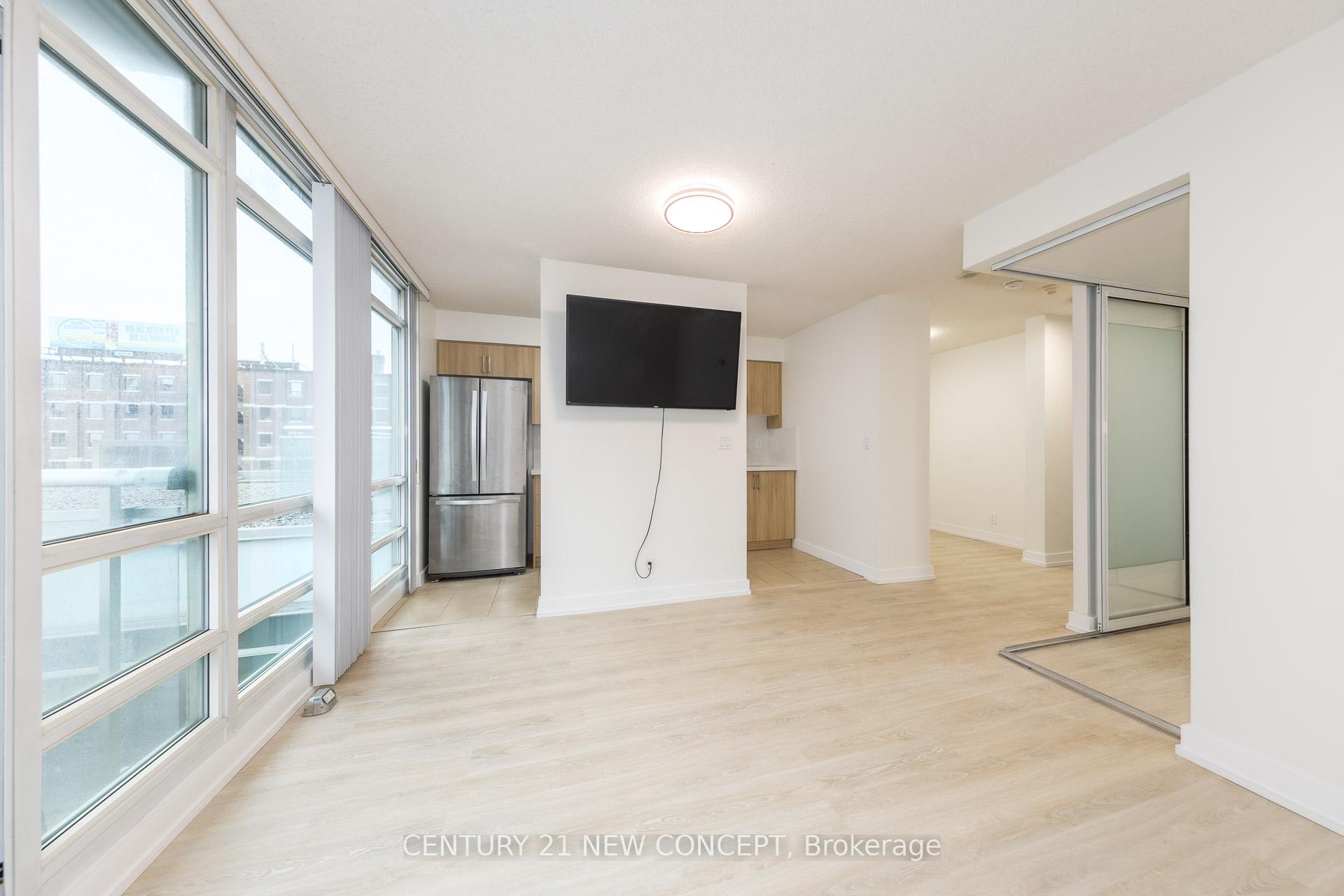 Photo 17 of Unit 501, 381 Front Street W, Toronto, Waterfront Communities — HOMEH