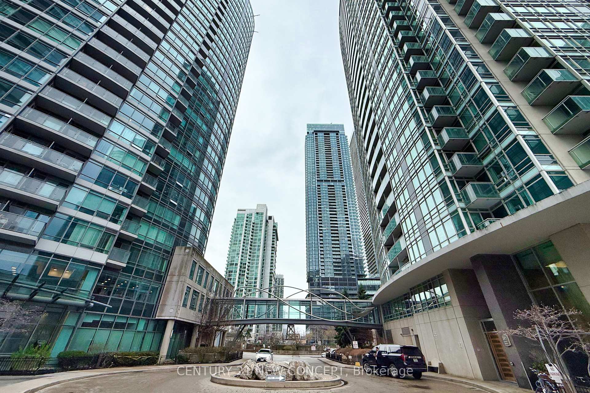 Photo 25 of Unit 501, 381 Front Street W, Toronto, Waterfront Communities — HOMEH