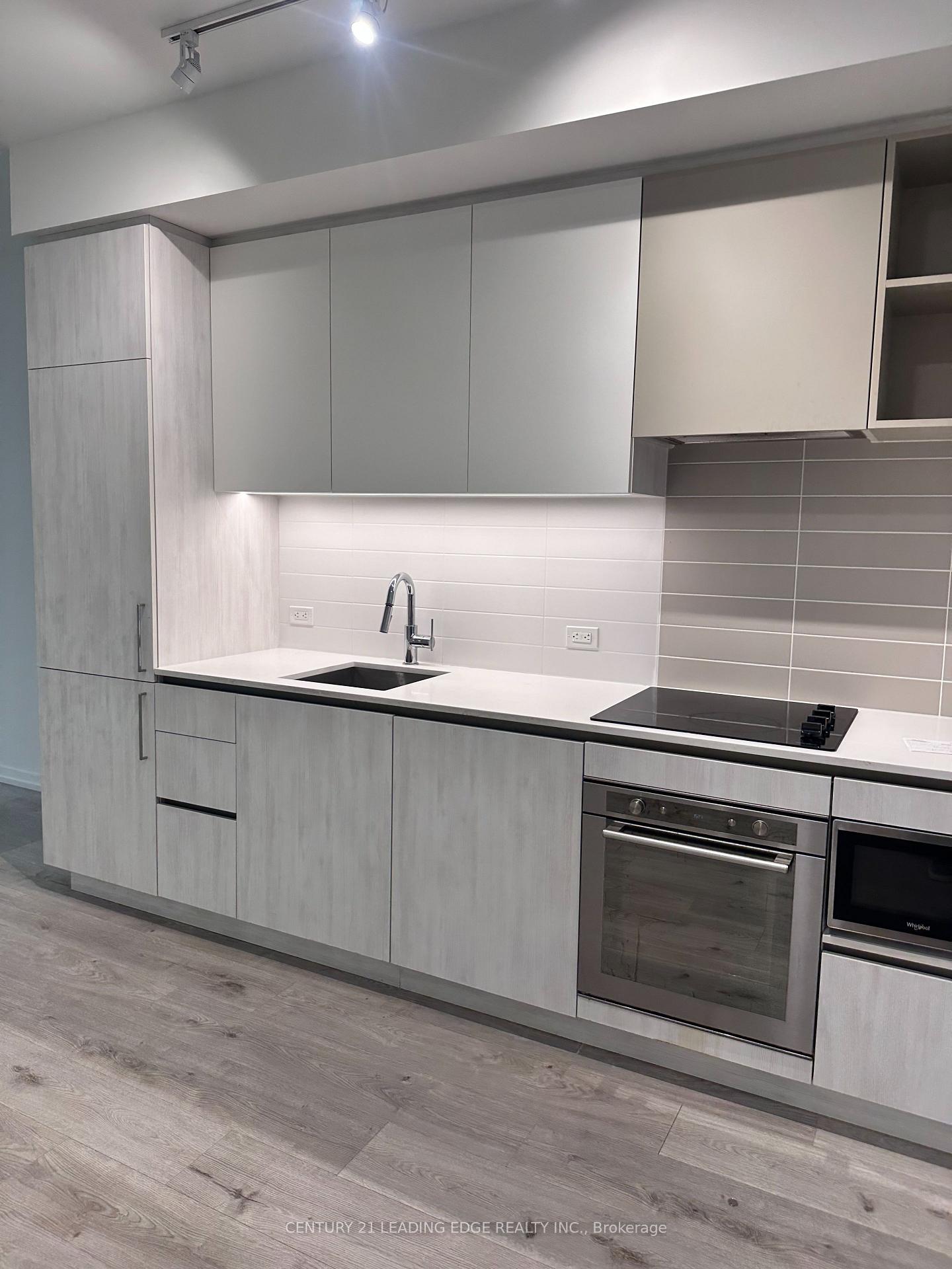 Photo 7 of Unit PH10, 7890 Jane Street, Vaughan, Vaughan Corporate Centre — HOMEH