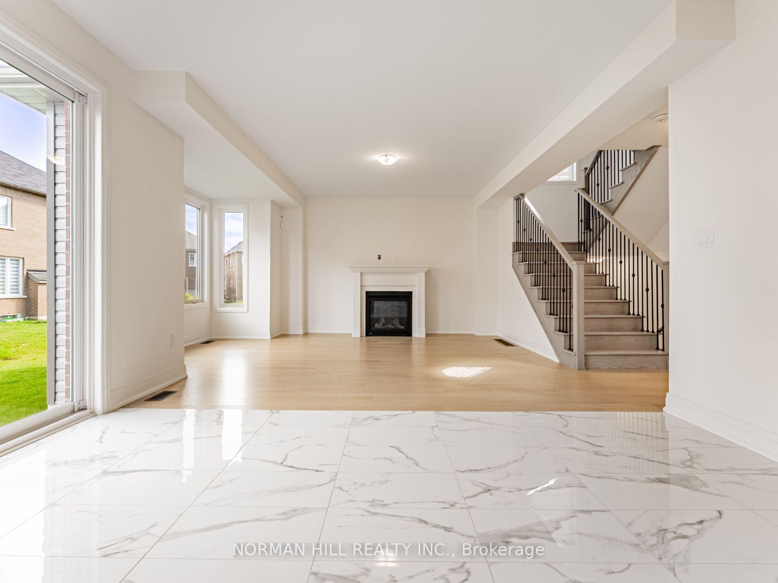 Photo 15 of 9 Lilestone Drive, Brampton, Credit Valley — HOMEH
