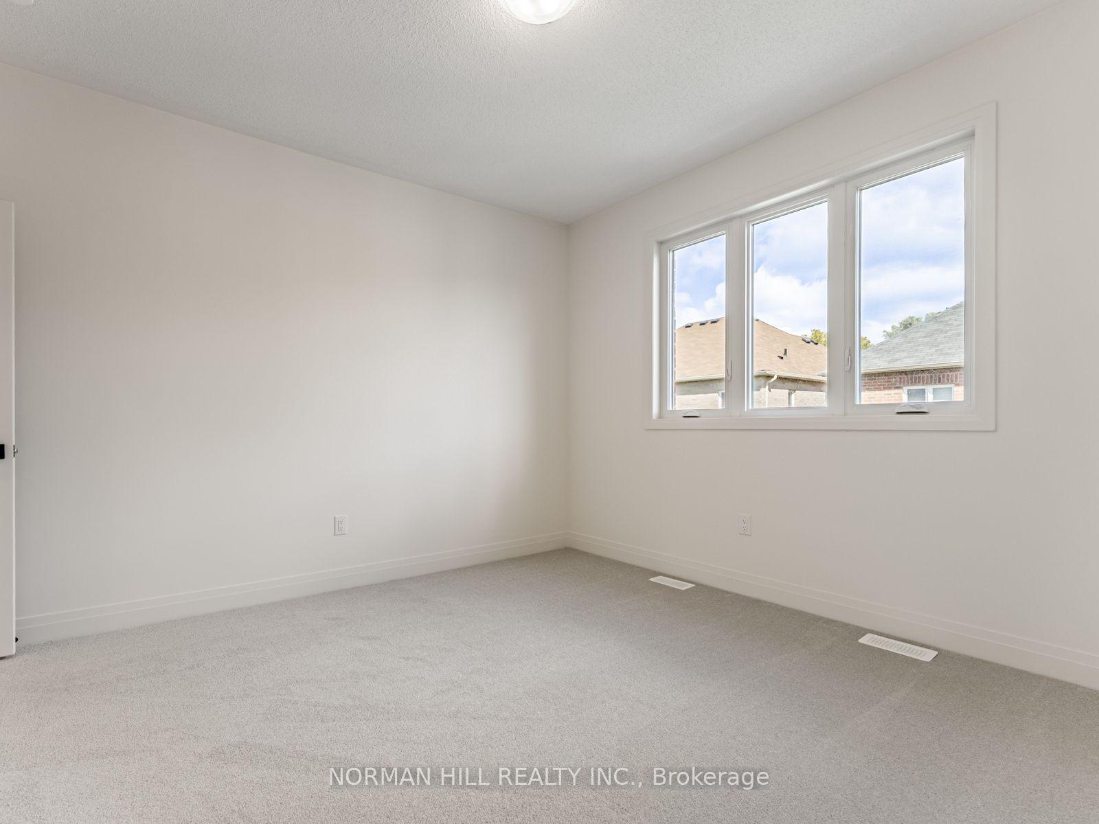 Photo 31 of 9 Lilestone Drive, Brampton, Credit Valley — HOMEH