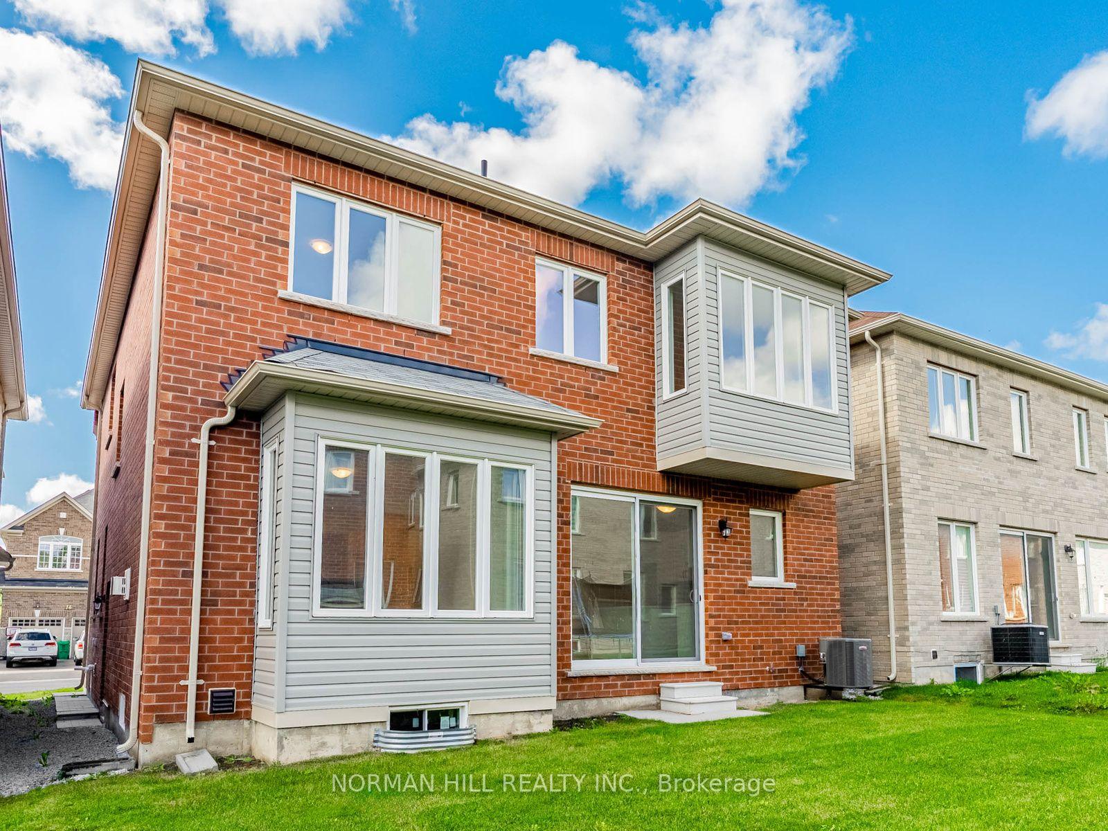 Photo 35 of 9 Lilestone Drive, Brampton, Credit Valley — HOMEH