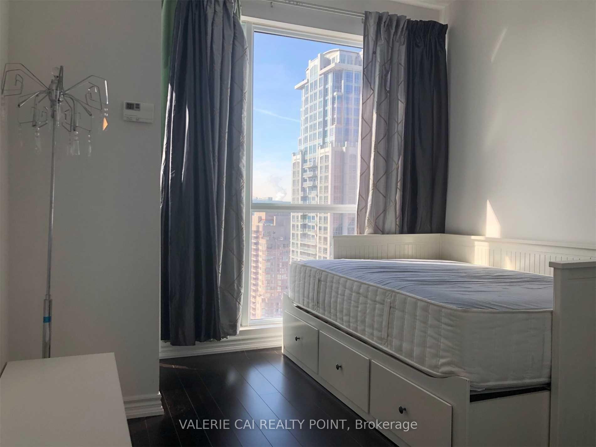 Photo 7 of Unit 3110, 386 Yonge Street, Toronto, Bay Street Corridor — HOMEH