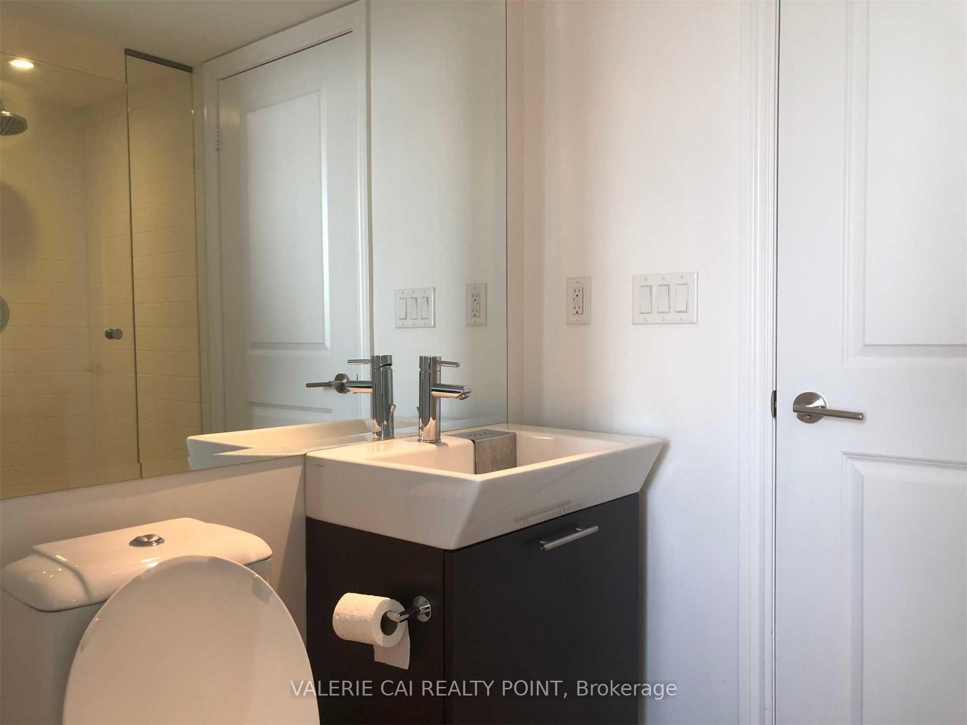 Photo 9 of Unit 3110, 386 Yonge Street, Toronto, Bay Street Corridor — HOMEH