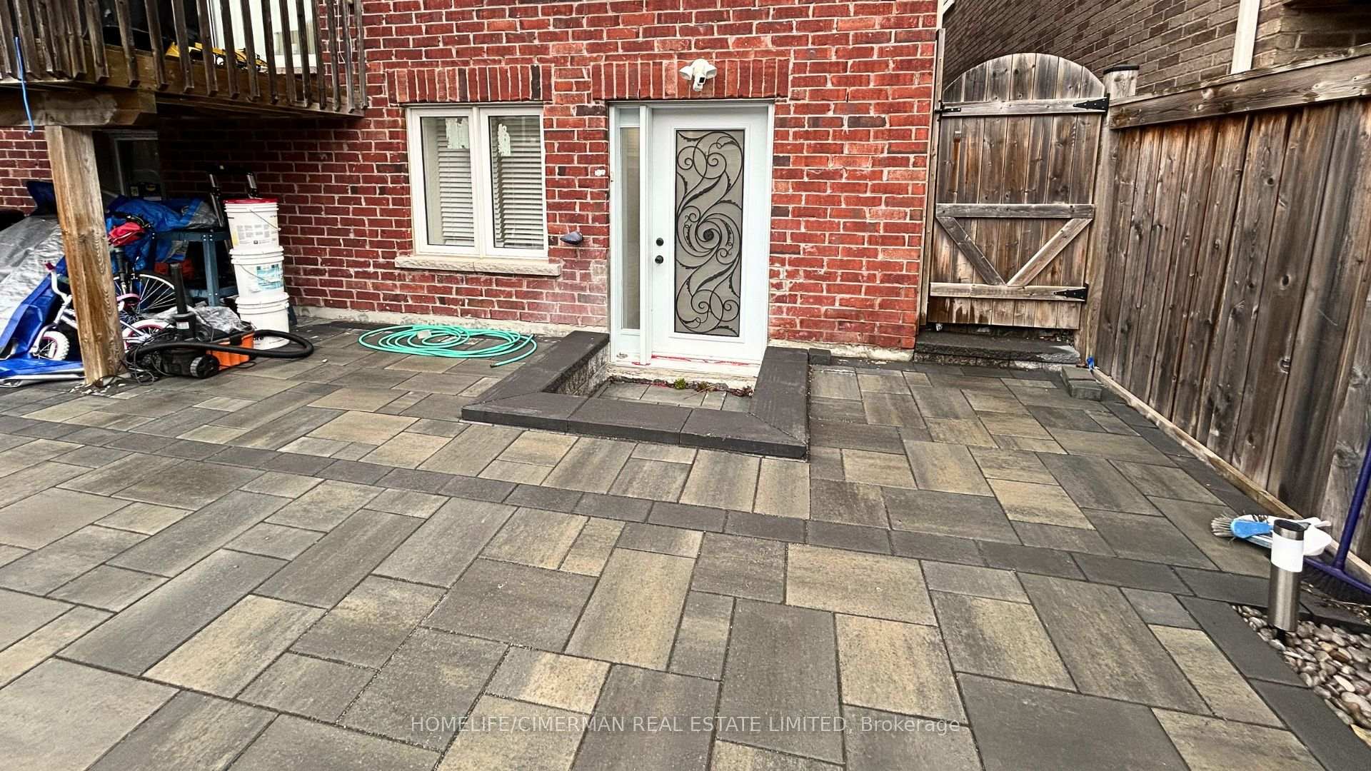 Front of Unit B, 133 Sharavogue Avenue