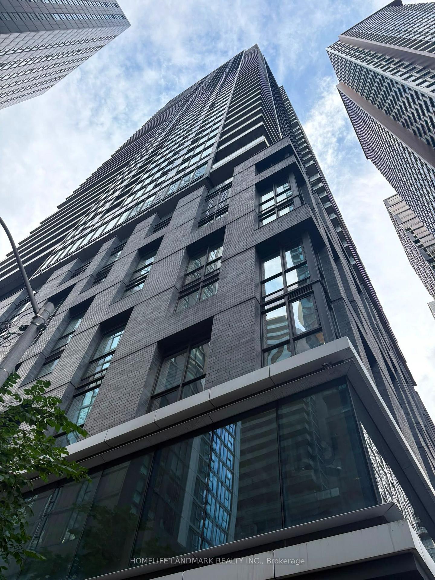 Photo 1 of Unit 621, 115 Blue Jays Way, Toronto, Waterfront Communities — HOMEH