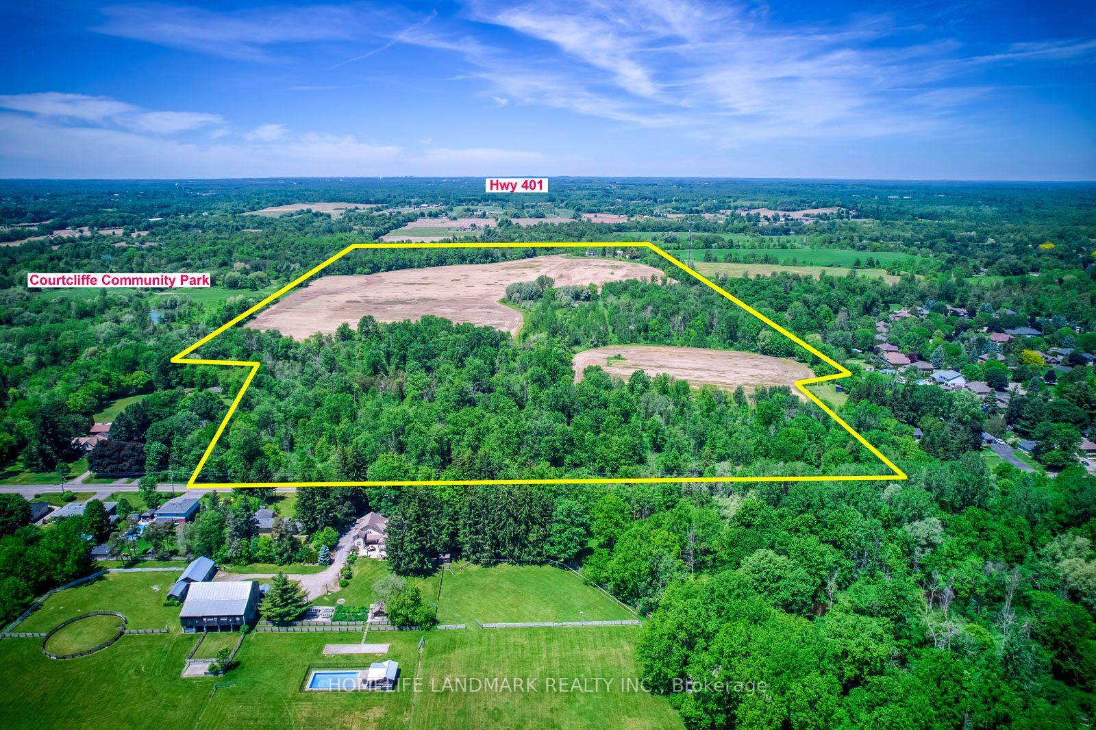 Photo 7 of 217 Carlisle Road, Hamilton, Rural Flamborough — HOMEH