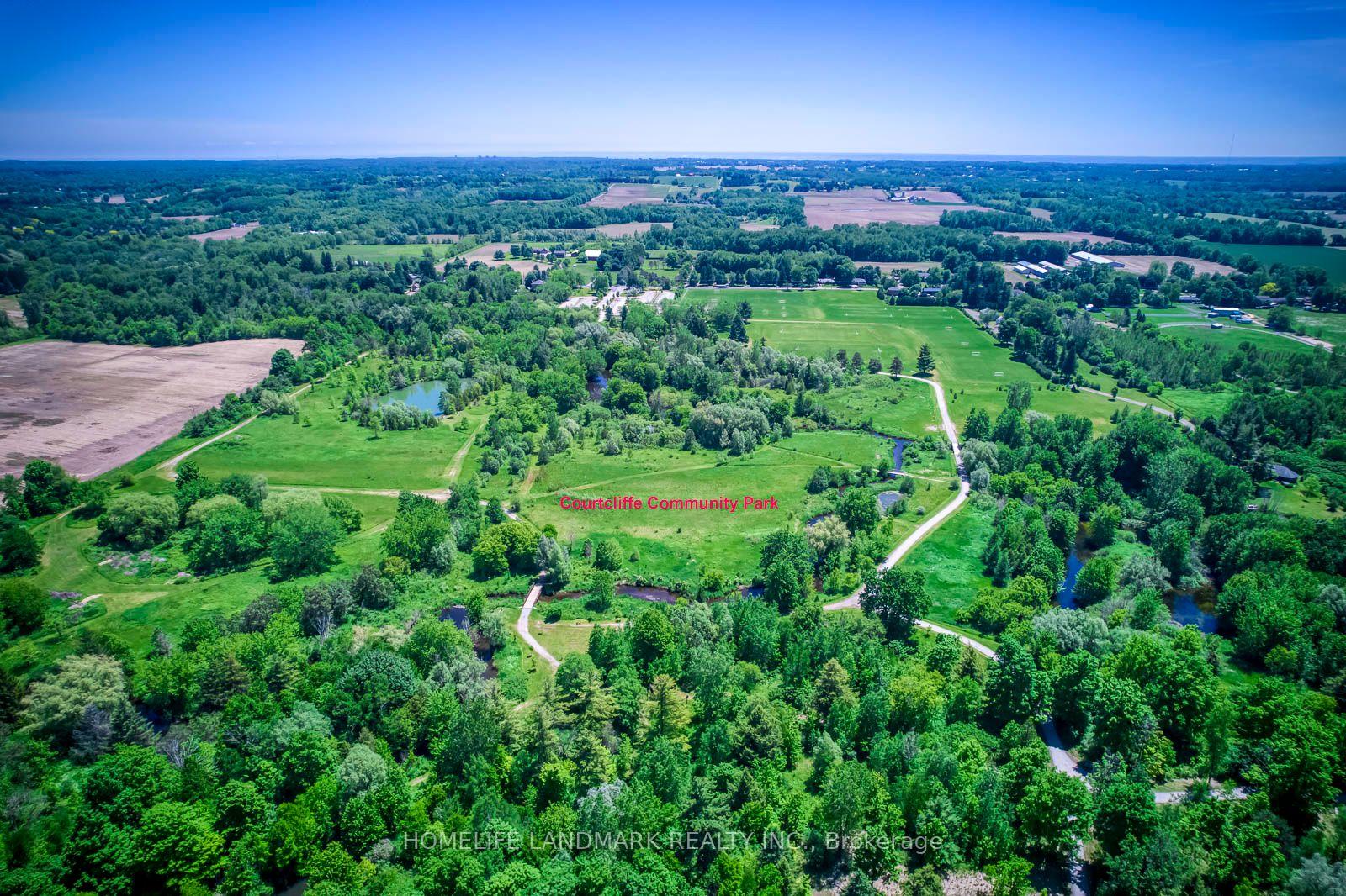 Photo 11 of 217 Carlisle Road, Hamilton, Rural Flamborough — HOMEH