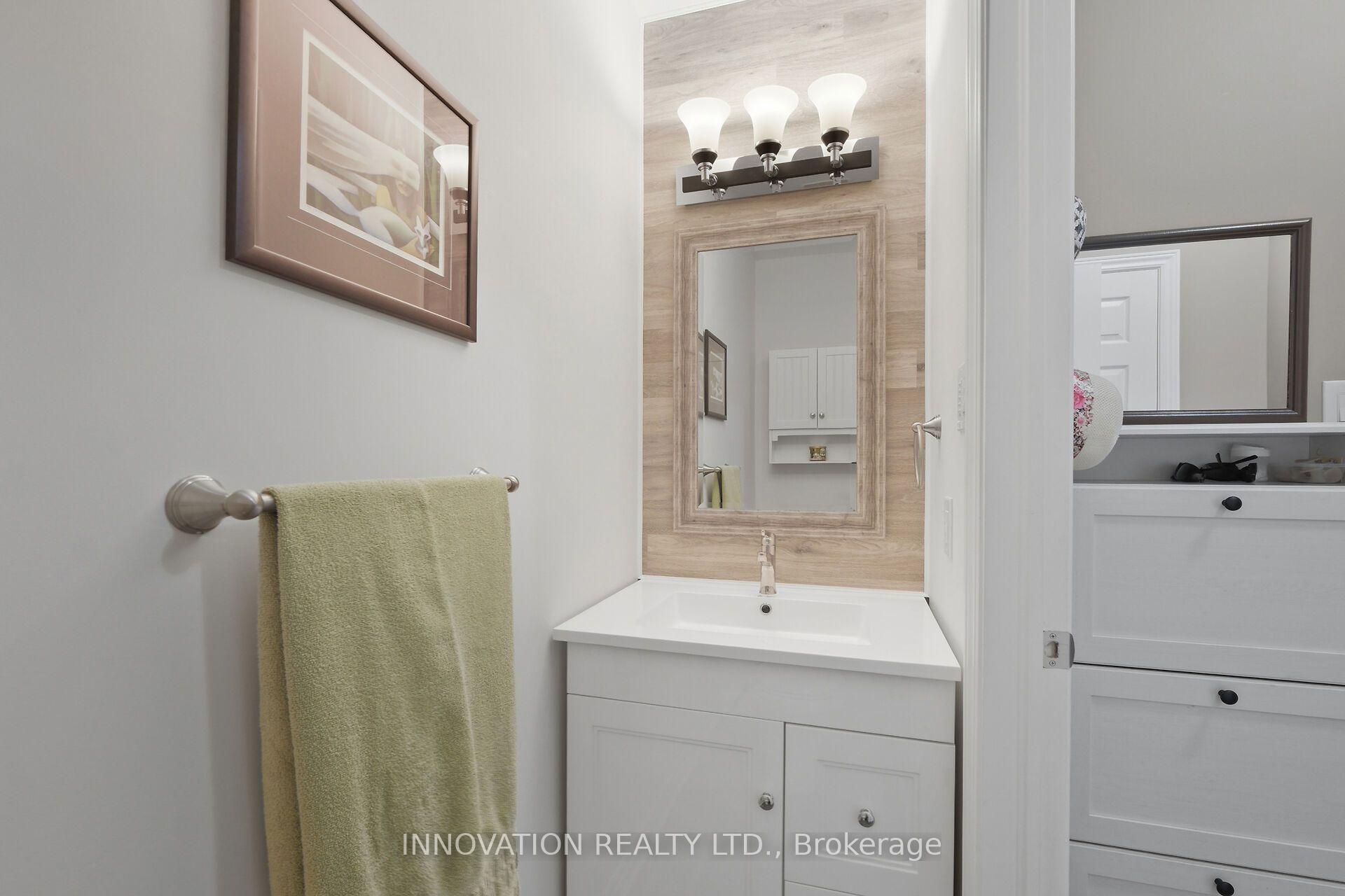 Photo 21 of 522 Meadowcreek Circle, Ottawa, Kanata - Emerald Meadows/Trailwest — HOMEH