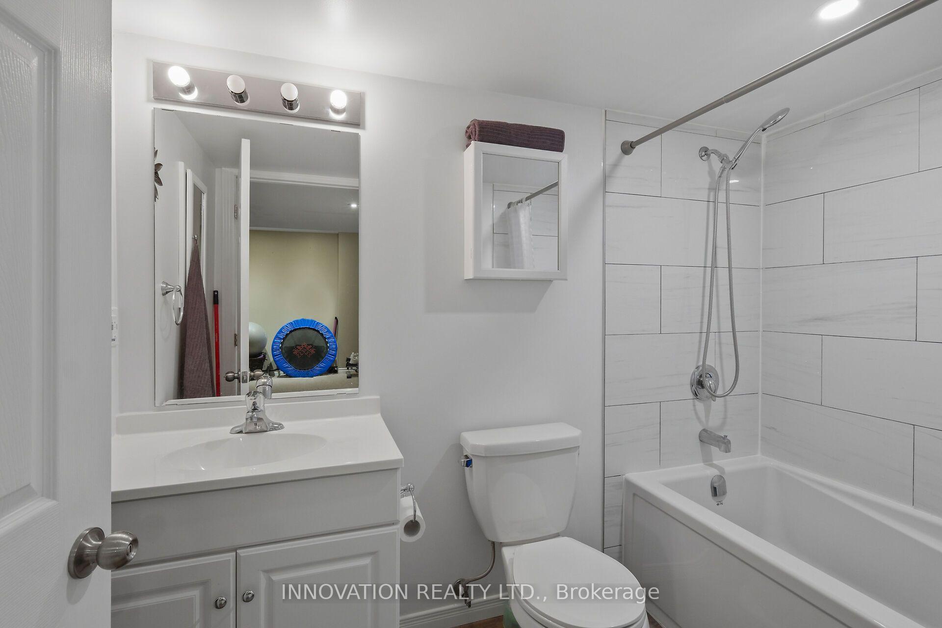 Photo 31 of 522 Meadowcreek Circle, Ottawa, Kanata - Emerald Meadows/Trailwest — HOMEH