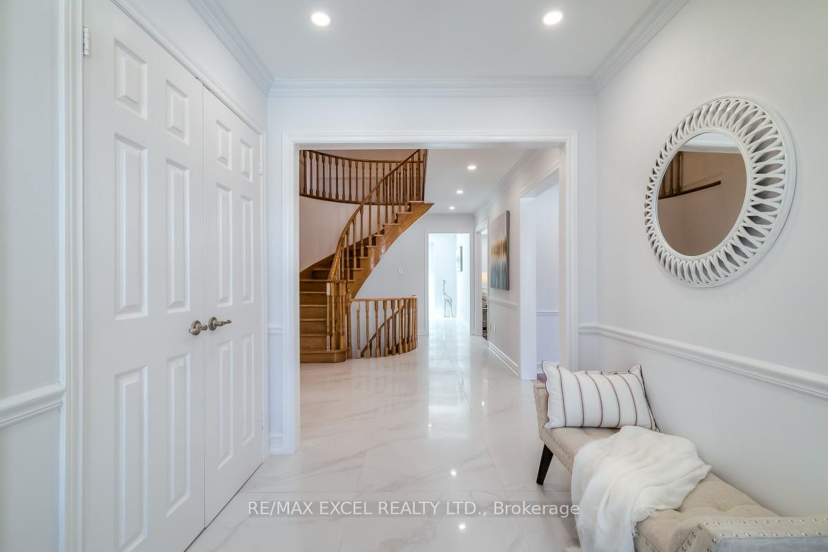 Photo 2 of 310 Raymerville Drive, Markham, Raymerville — HOMEH