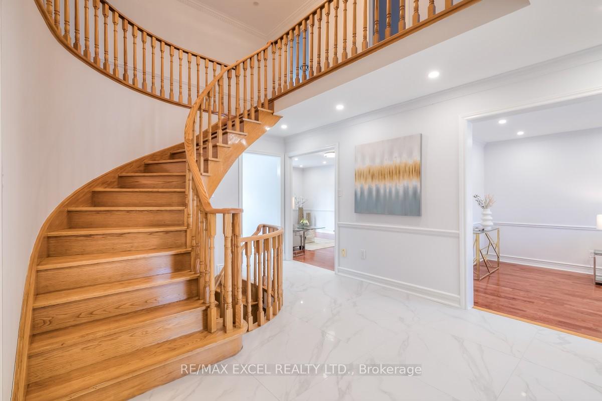 Photo 20 of 310 Raymerville Drive, Markham, Raymerville — HOMEH