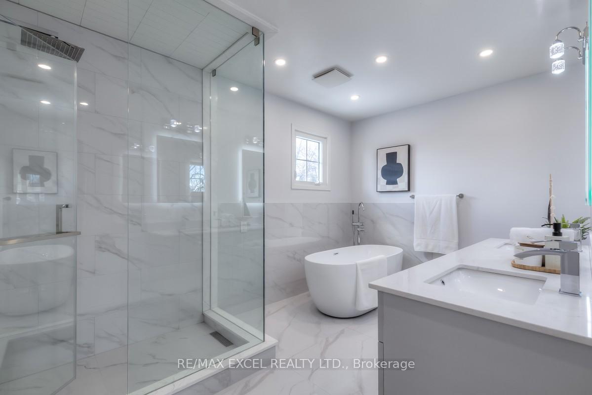 Photo 26 of 310 Raymerville Drive, Markham, Raymerville — HOMEH