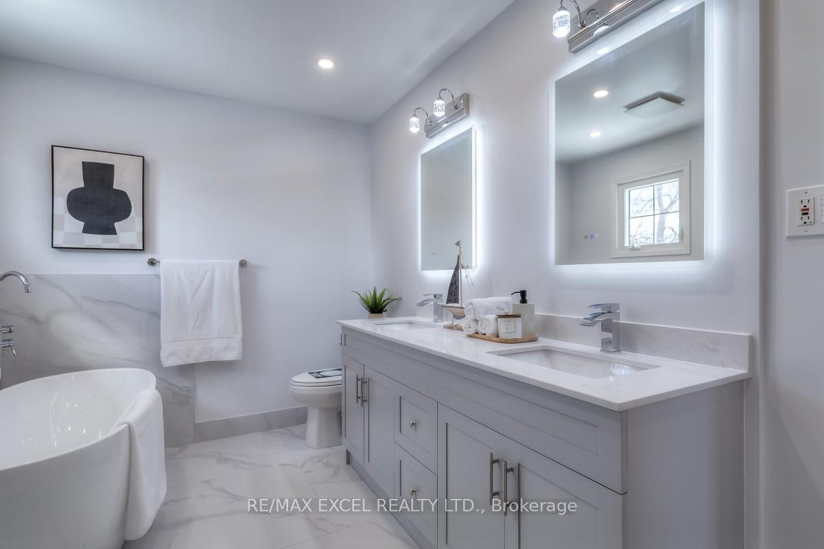 Photo 27 of 310 Raymerville Drive, Markham, Raymerville — HOMEH