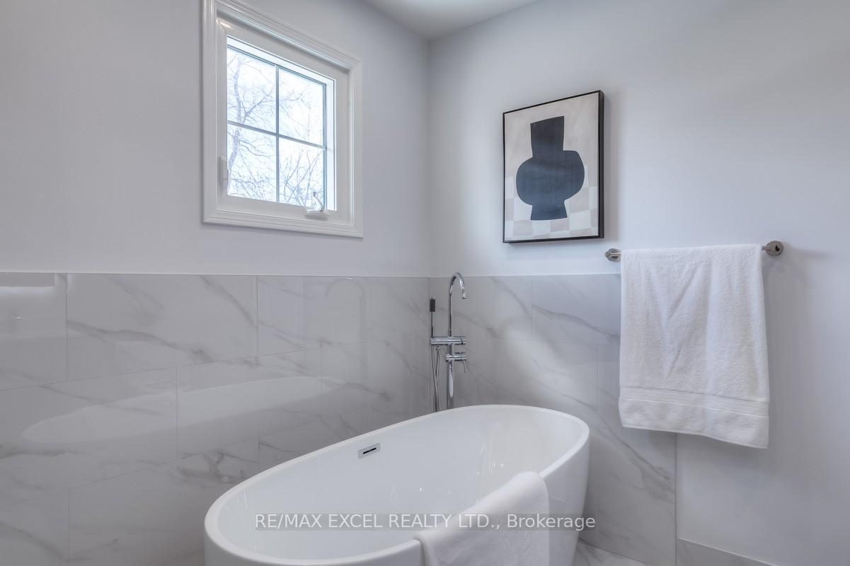 Photo 28 of 310 Raymerville Drive, Markham, Raymerville — HOMEH