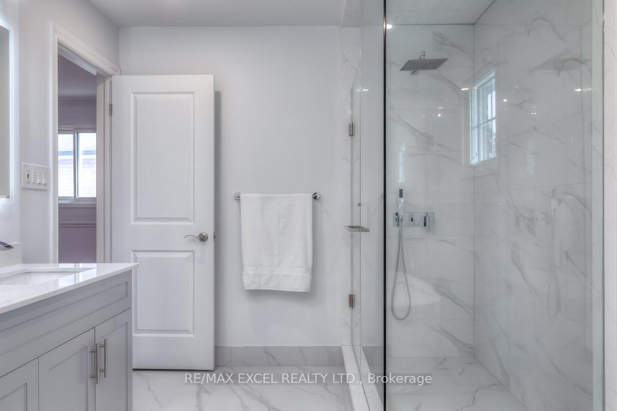 Photo 29 of 310 Raymerville Drive, Markham, Raymerville — HOMEH