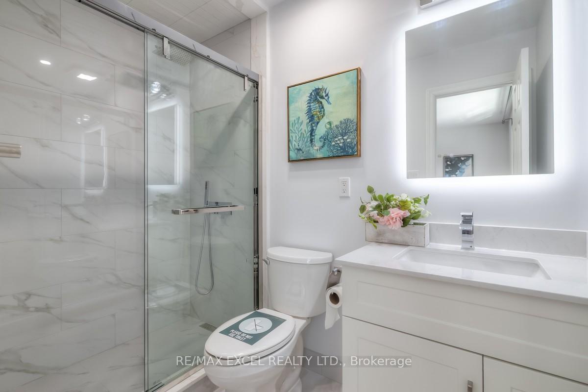 Photo 31 of 310 Raymerville Drive, Markham, Raymerville — HOMEH