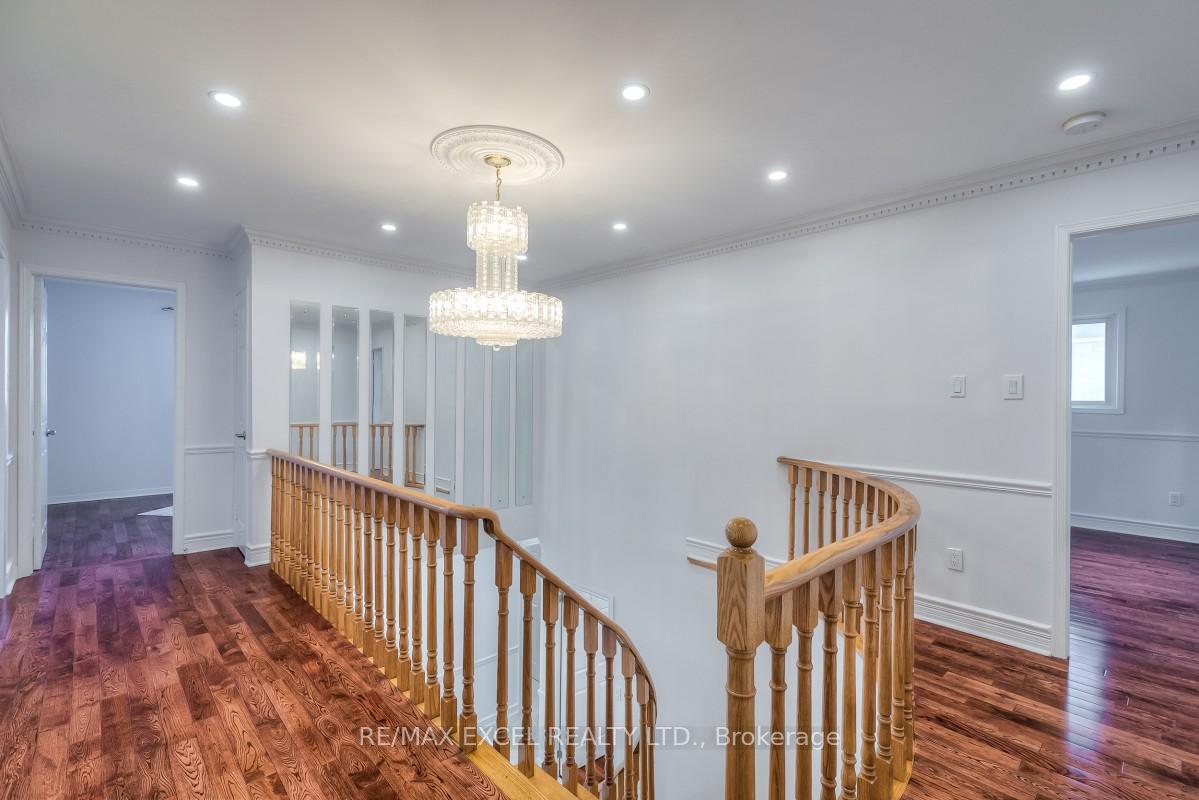 Photo 36 of 310 Raymerville Drive, Markham, Raymerville — HOMEH