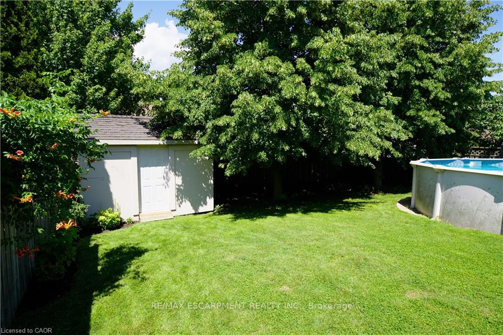 Photo 27 of 172 Highland Road W, Hamilton, Stoney Creek — HOMEH