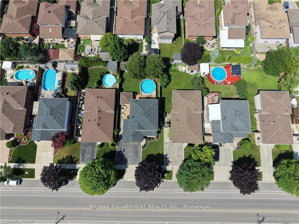 Photo 31 of 172 Highland Road W, Hamilton, Stoney Creek — HOMEH